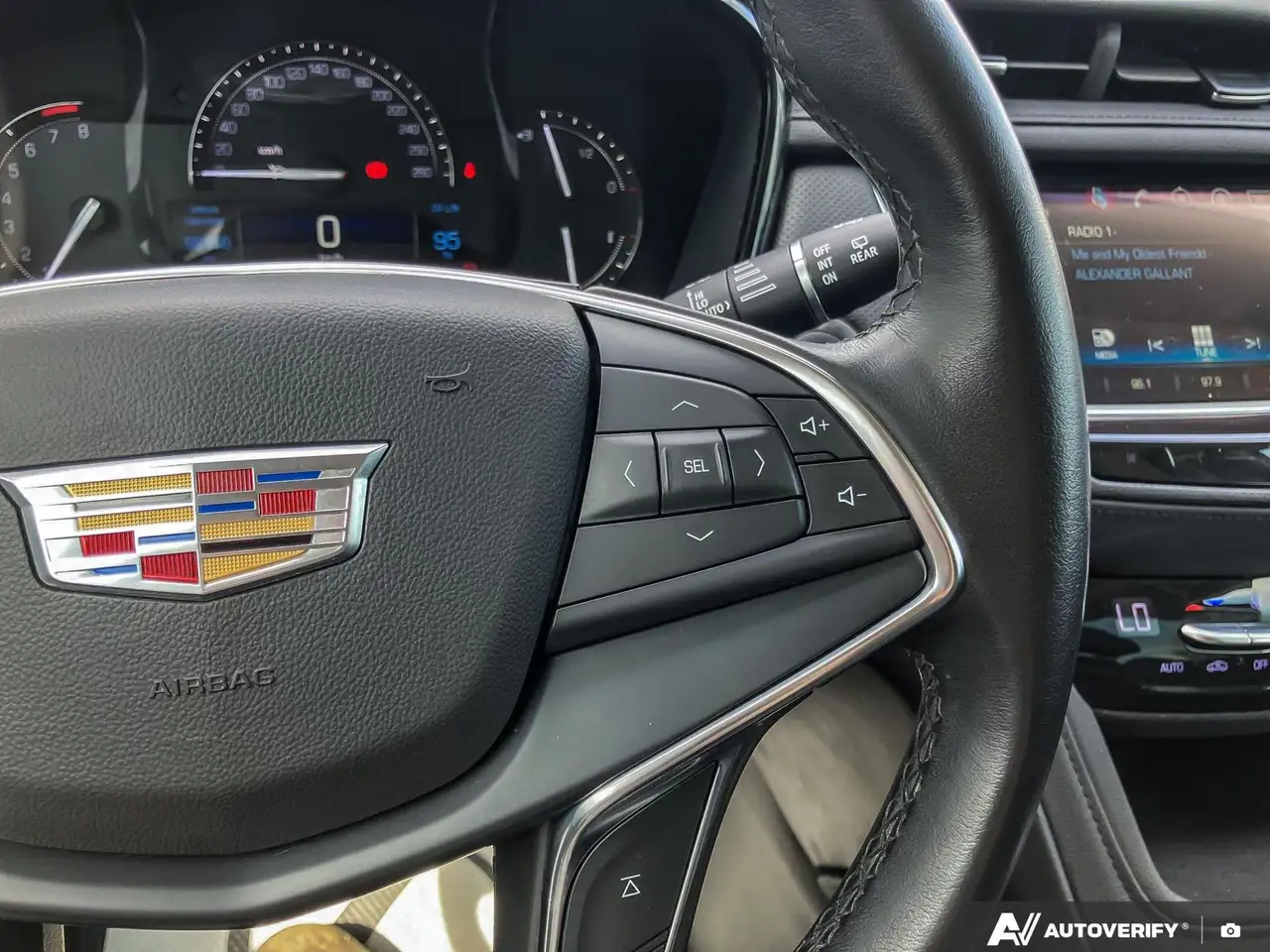 Cadillac XT5 снимка Cadillac XT5