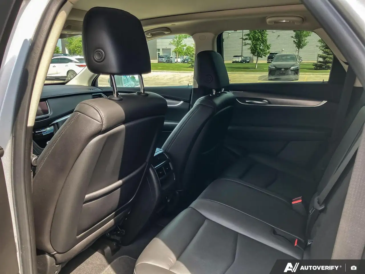 Cadillac XT5 снимка Cadillac XT5