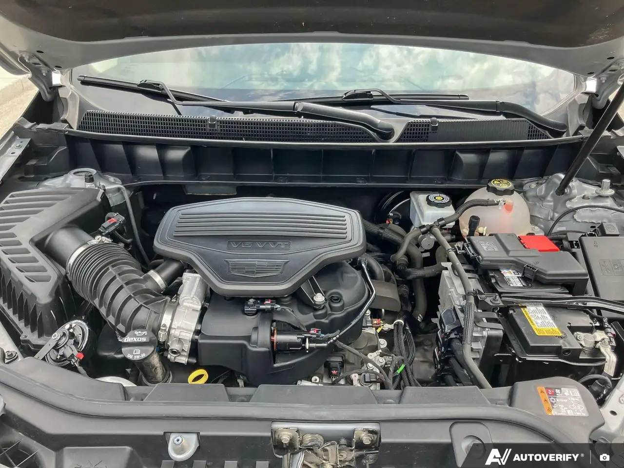 Cadillac XT5 снимка Cadillac XT5