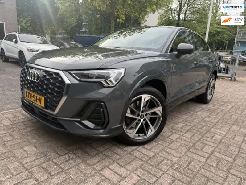 AUDI Q3 Sportback