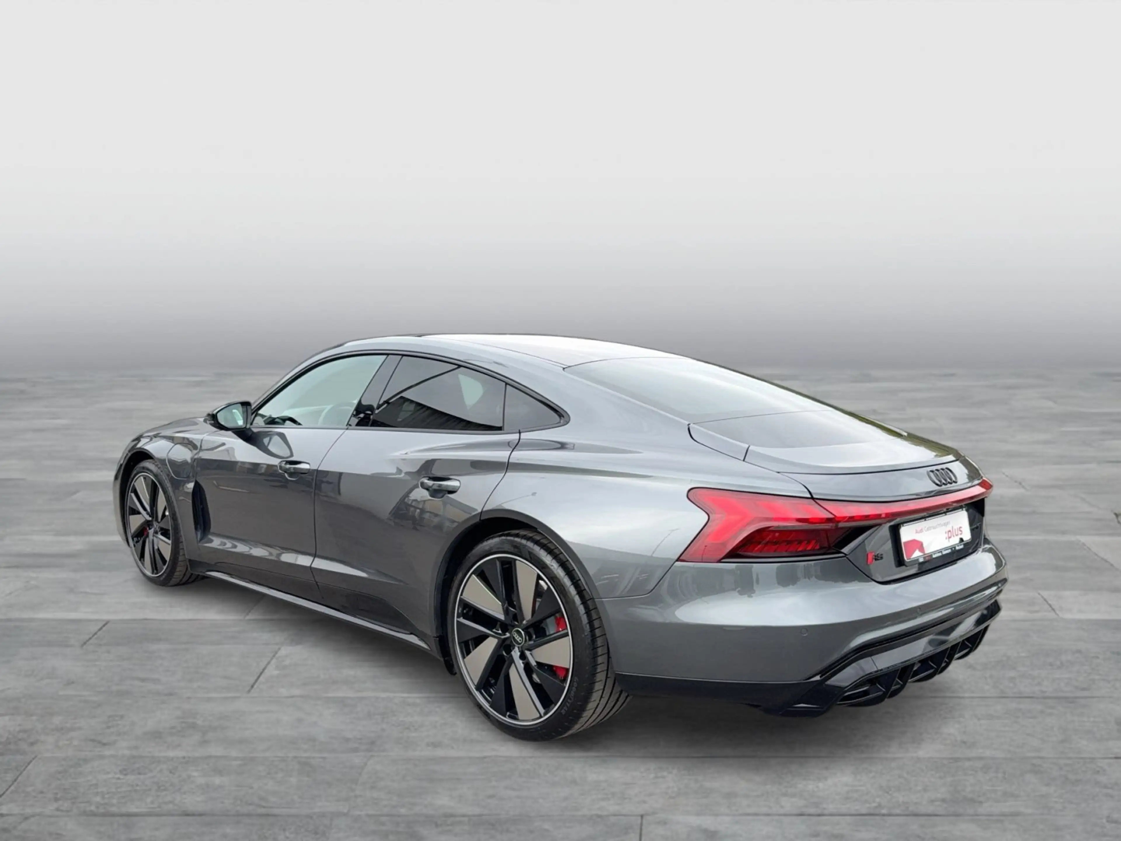Audi RS e-tron GT quattro MATRIX KAM LUFT PANO SHZ — photo 4