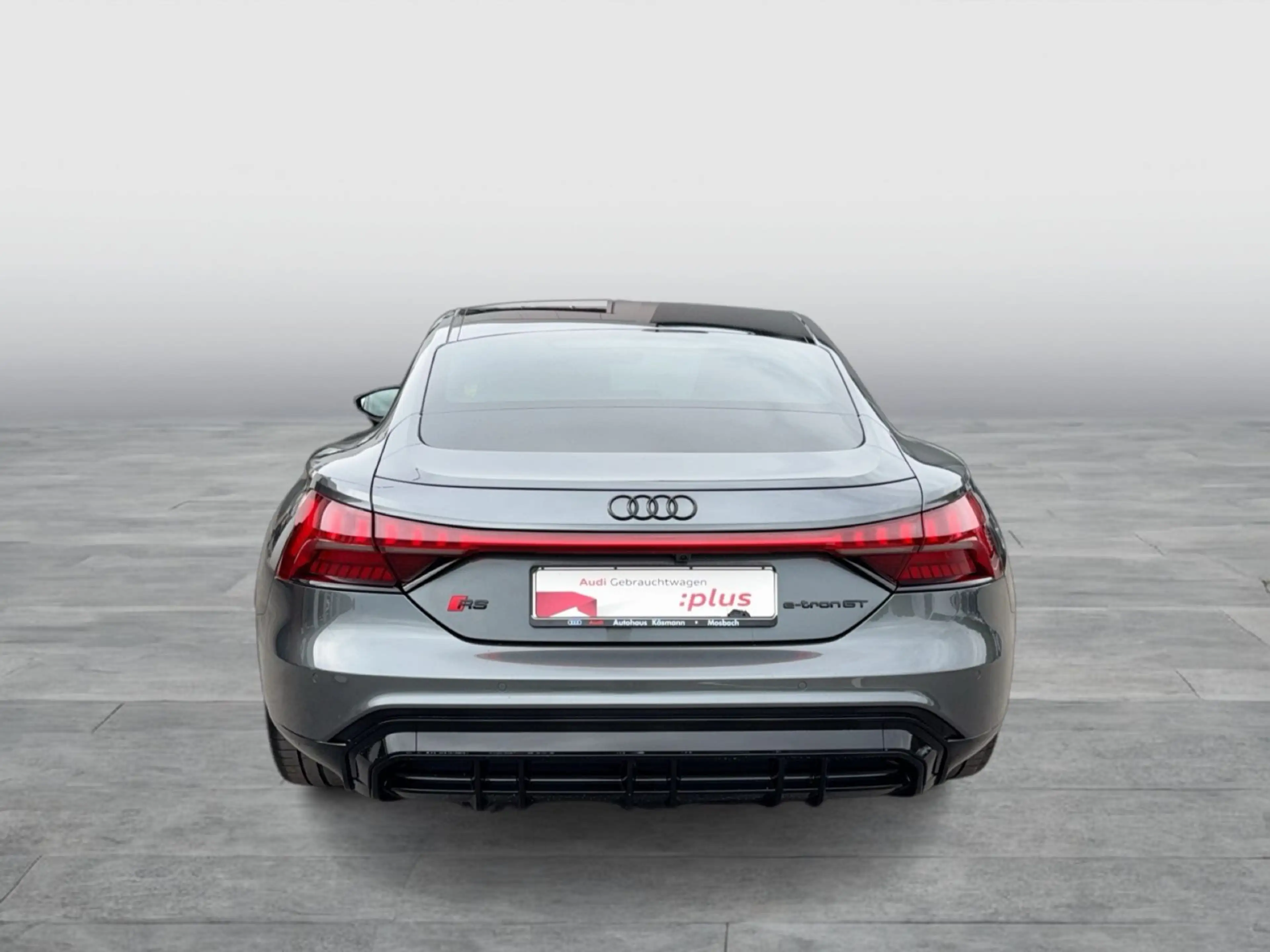 Audi RS e-tron GT quattro MATRIX KAM LUFT PANO SHZ — photo 5