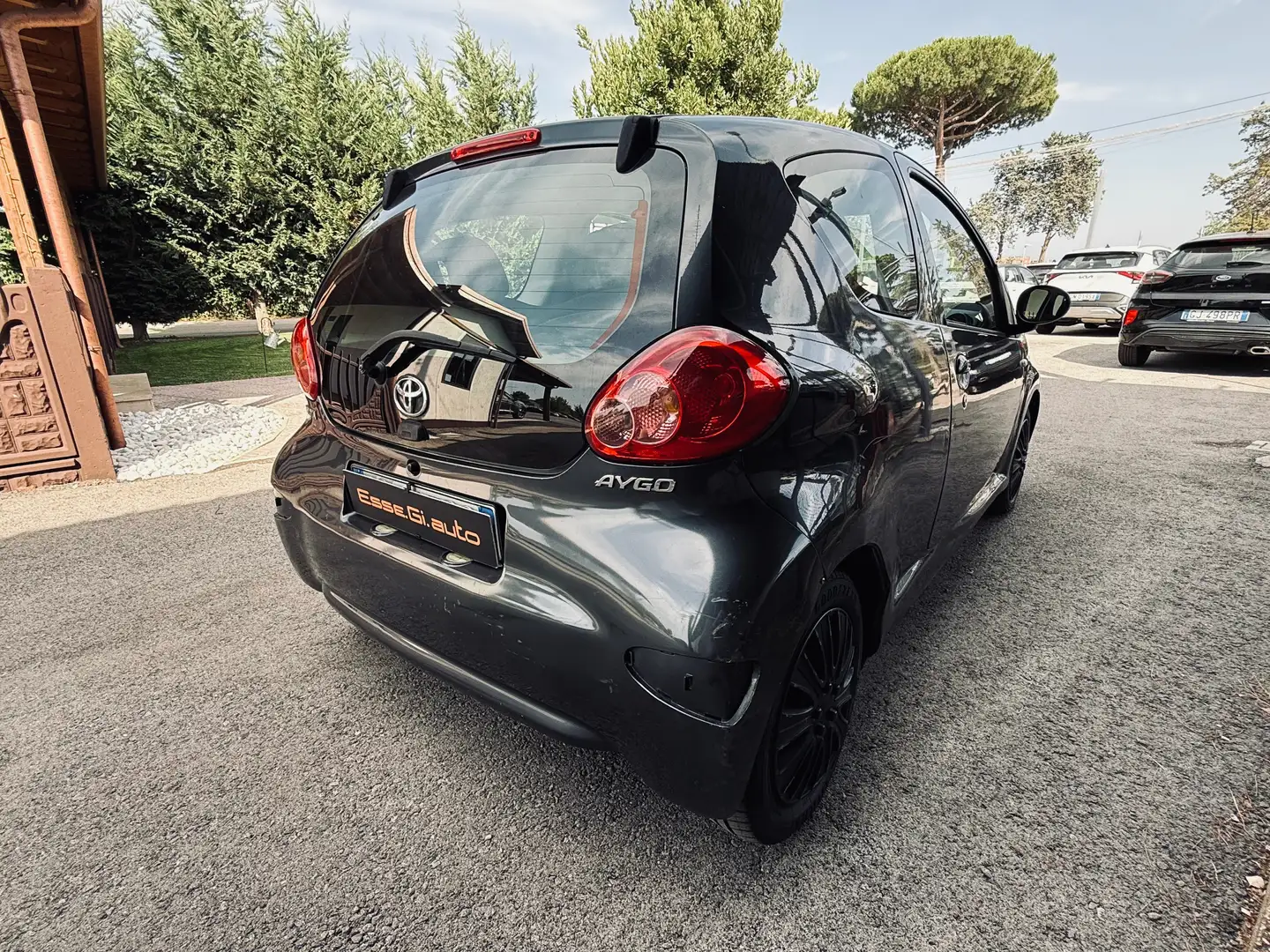 Toyota Aygo Aygo **VED.NOTE** Gris - 2