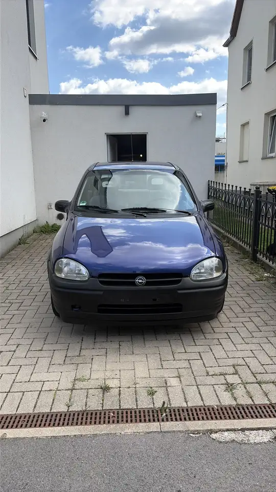 Opel Corsa Swing, foto 1