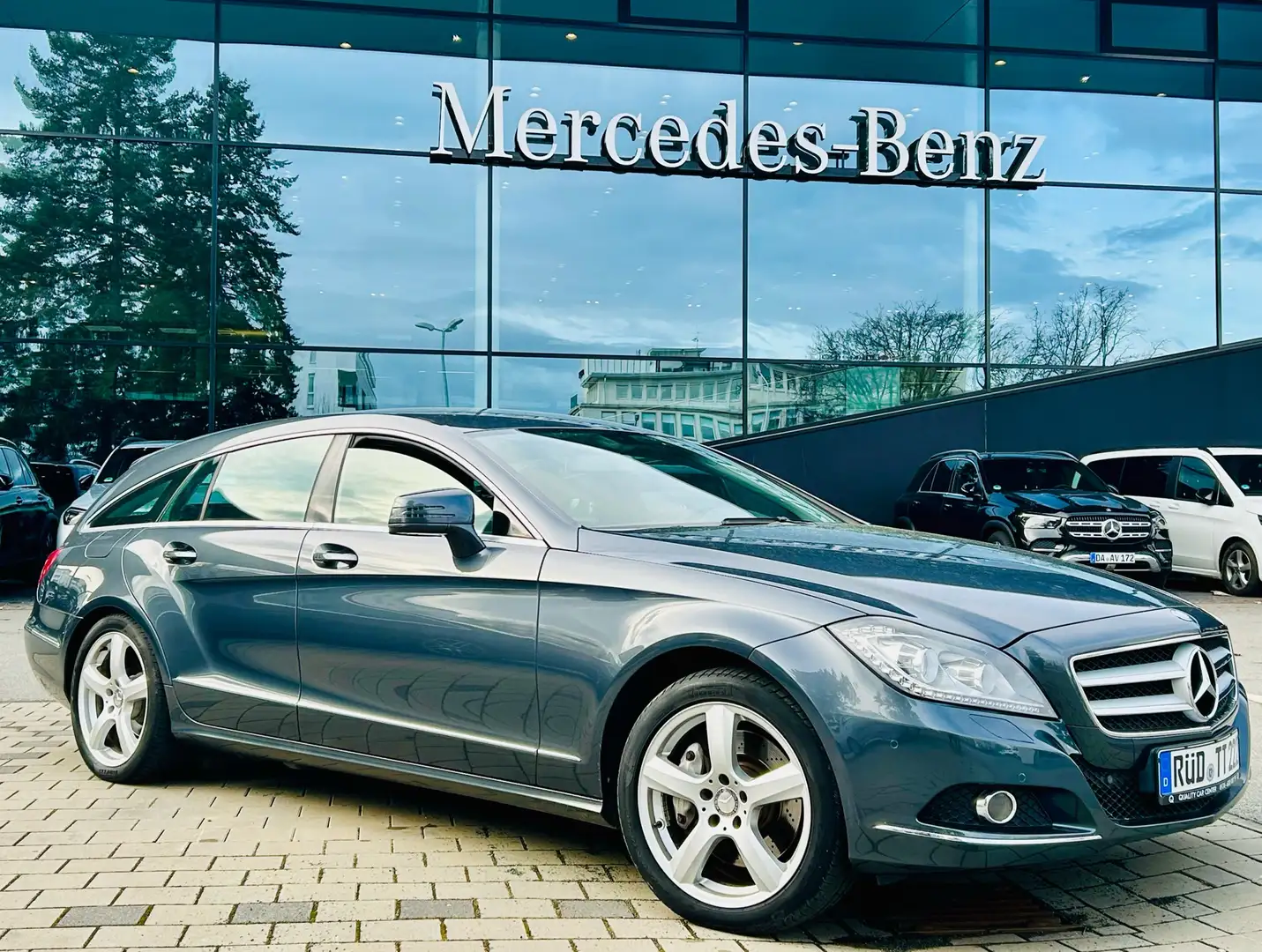 Mercedes-Benz CLS 350 CLS Shooting Brake BlueEFFICIENCY 7G-TRONIC - 1