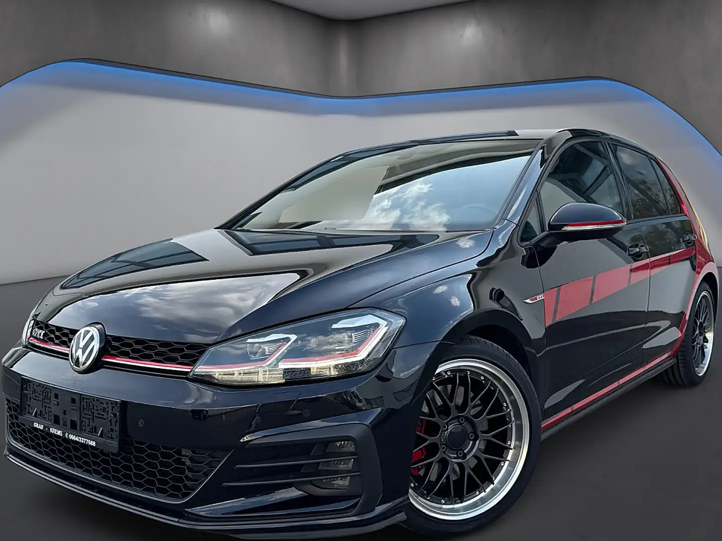 Volkswagen Golf GTI Golf VII 2.0 TSI GTI *OriginalZustand*Foliert* Schwarz - 1