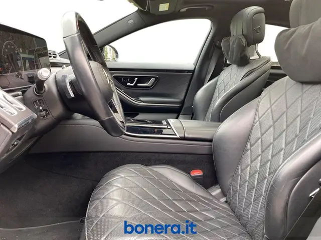 Mercedes-Benz S-Class view 11