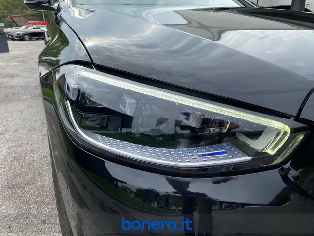 Mercedes-Benz S-Class view 8