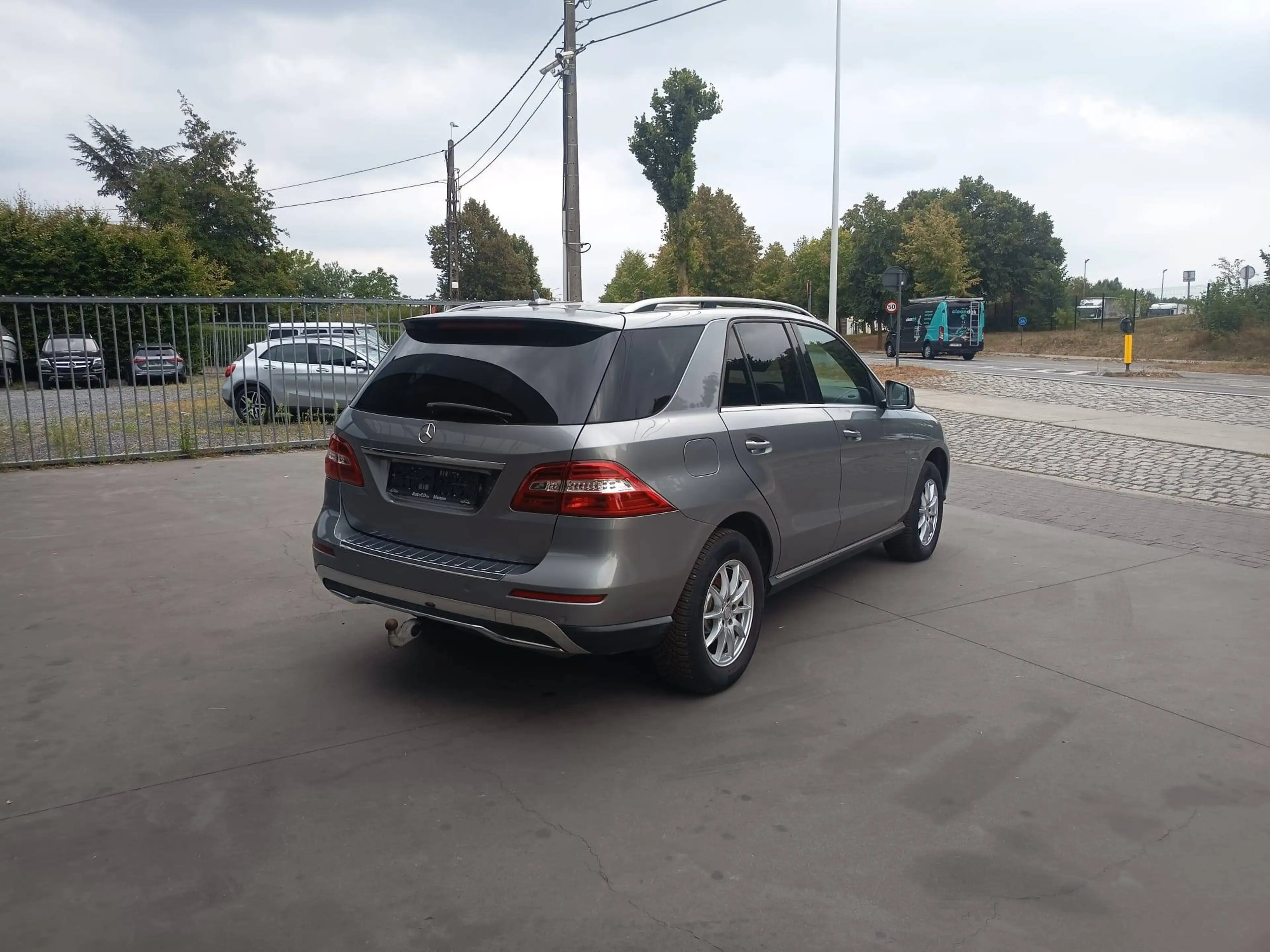 Mercedes-Benz ML 350 ML 350 BlueTEC - 17" - Trekhaak - Automatic — photo 6