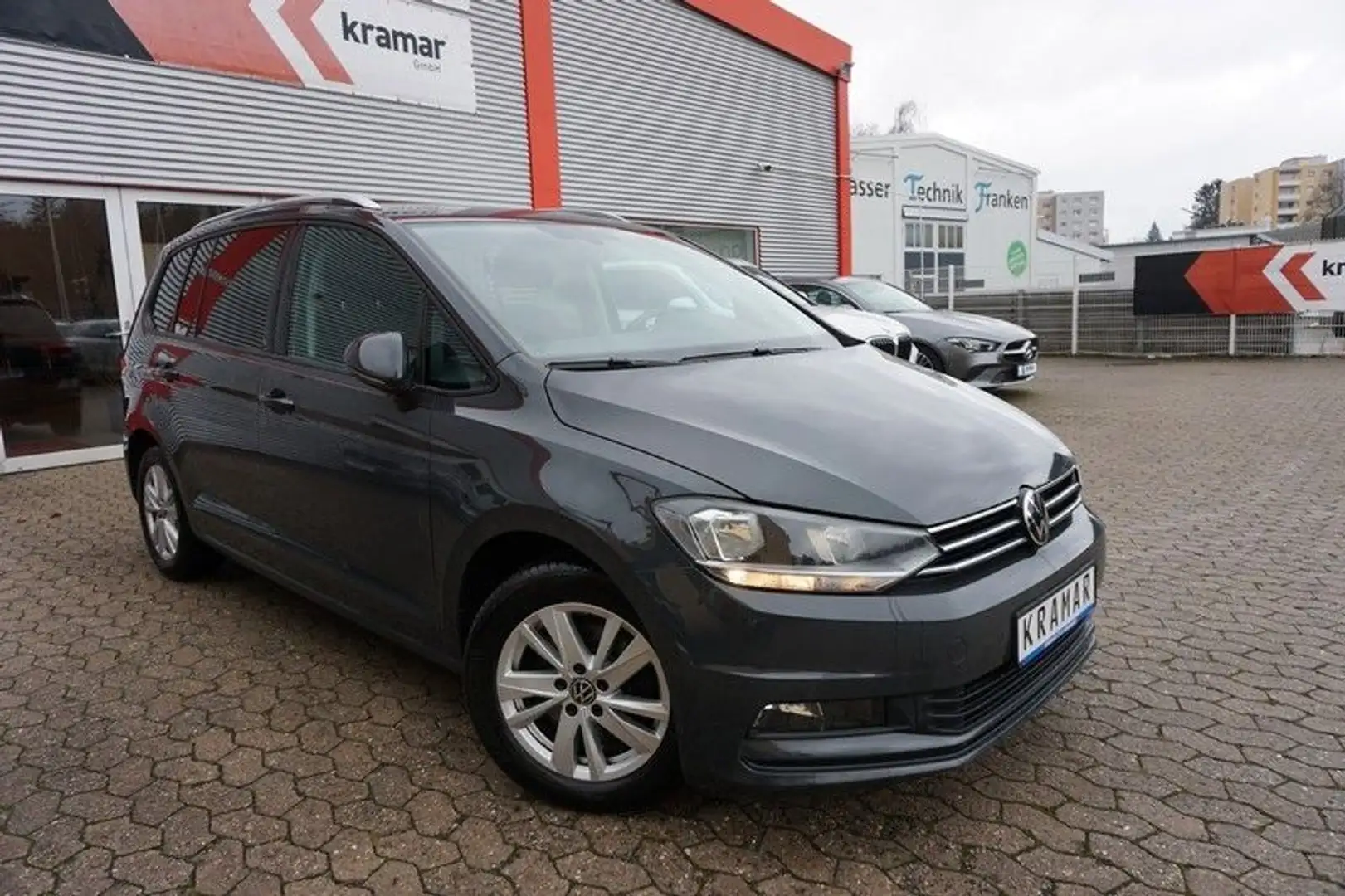 Volkswagen Touran 2.0 TDI DSG Aut. Comfortline 7-Sitze ACC Gris - 2