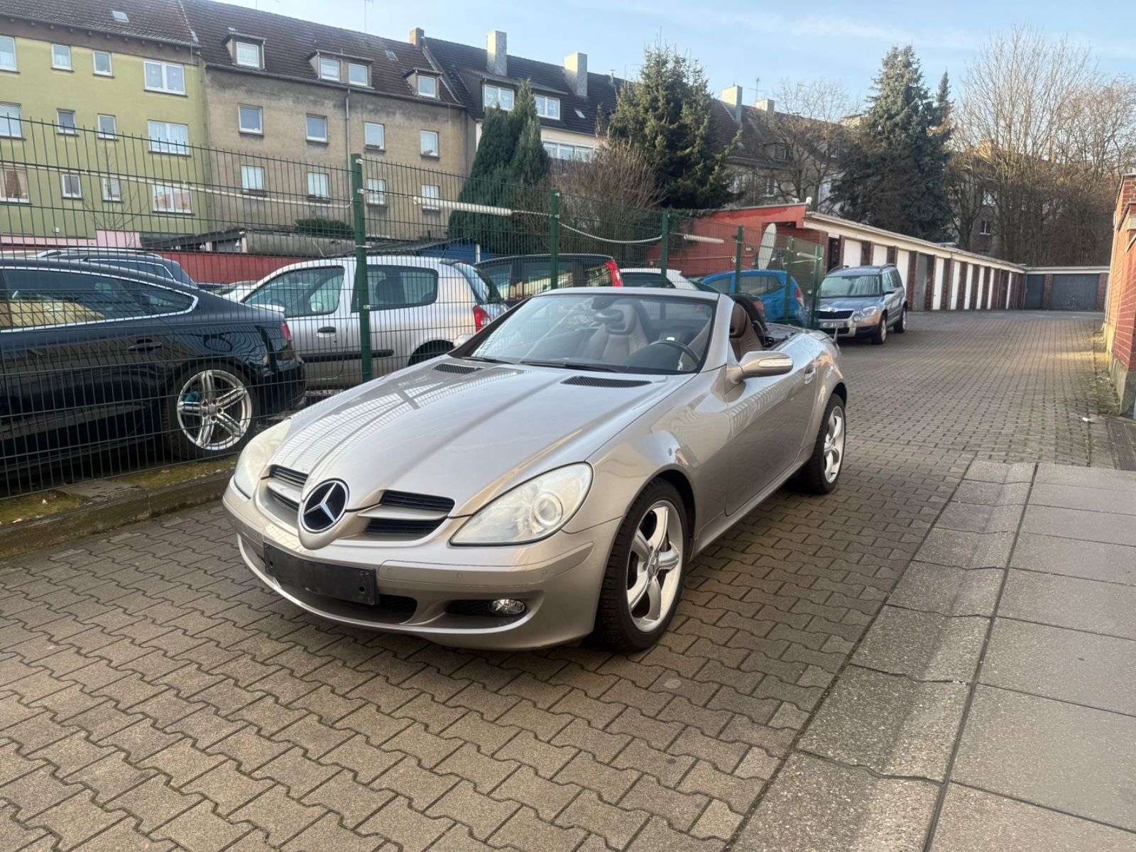 Second hand Mercedes Benz Slk-Class 350