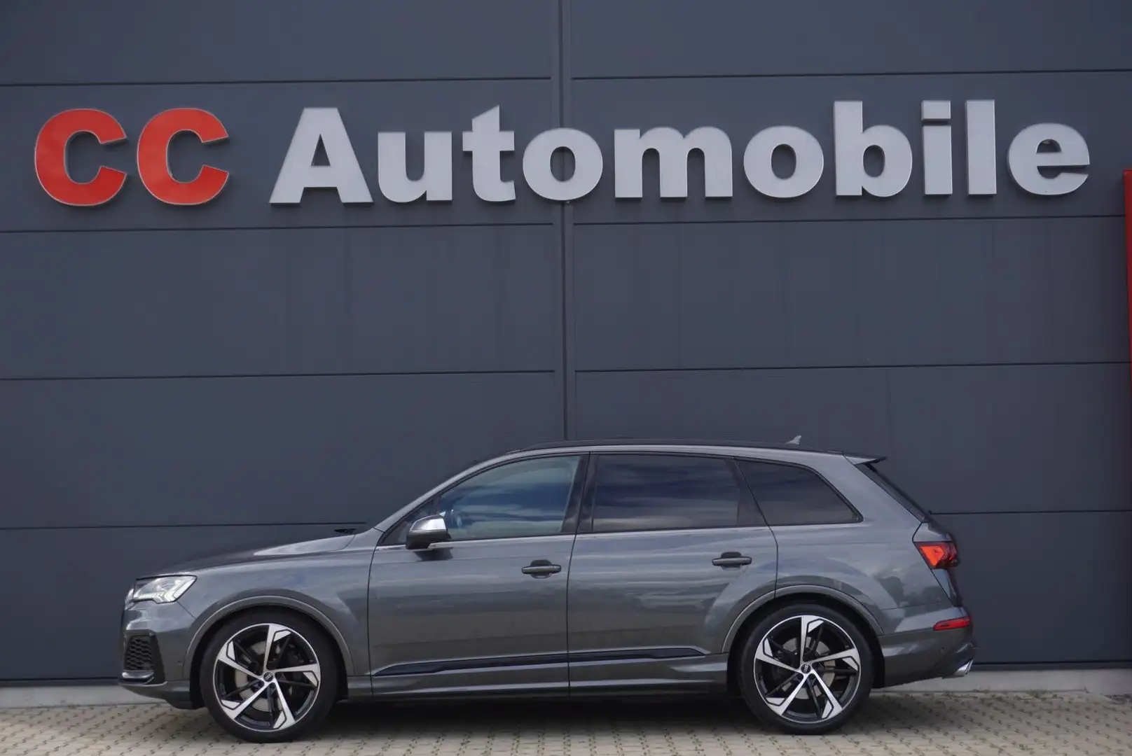 Audi SQ7 4.0 TDI"Pano"Laser"S-Sitze"22Zoll"Standhzg" Grau - 1