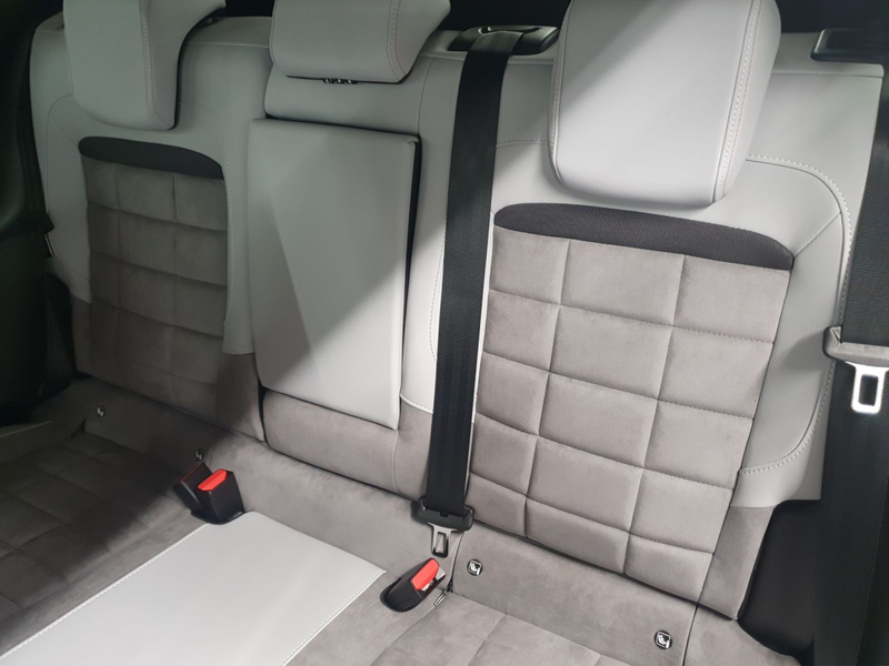 Citroen C4 Hybrid 145 Doppelkupplung 6-Gang MAX — photo 13