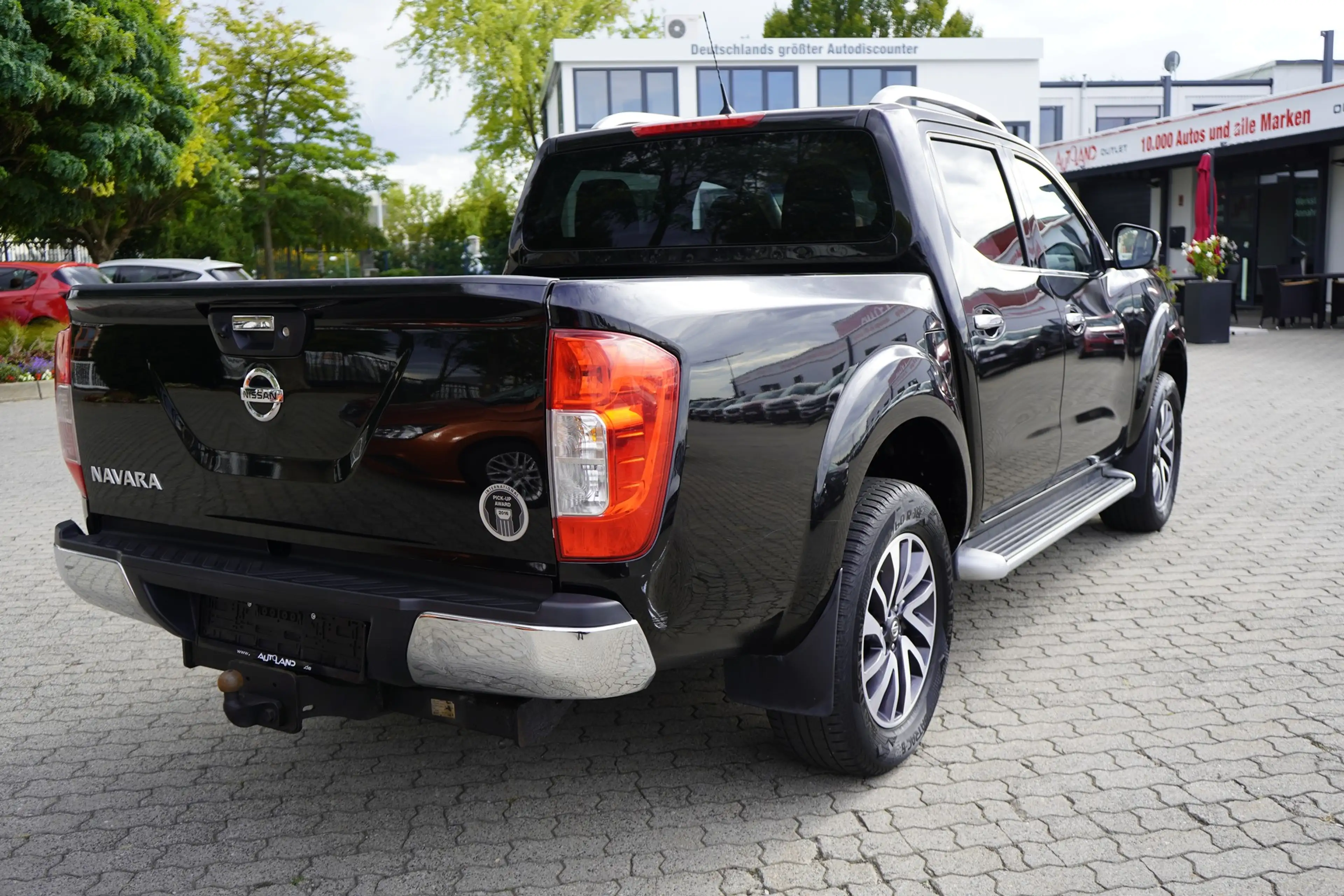 Nissan Navara NP300 2.3 dCi N-Connecta Double Cab Navi 36 — photo 7