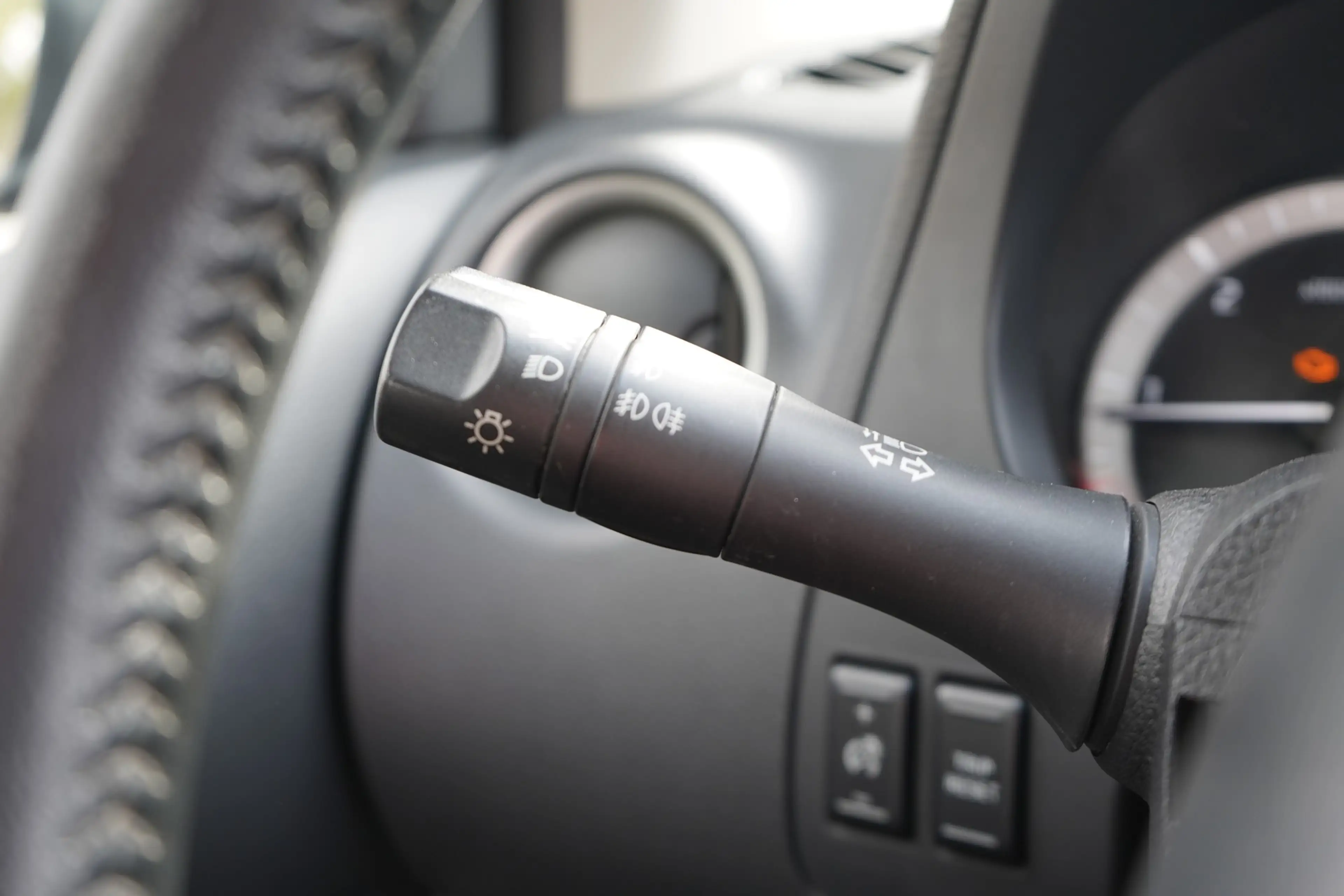 Nissan Navara NP300 2.3 dCi N-Connecta Double Cab Navi 36 — photo 12
