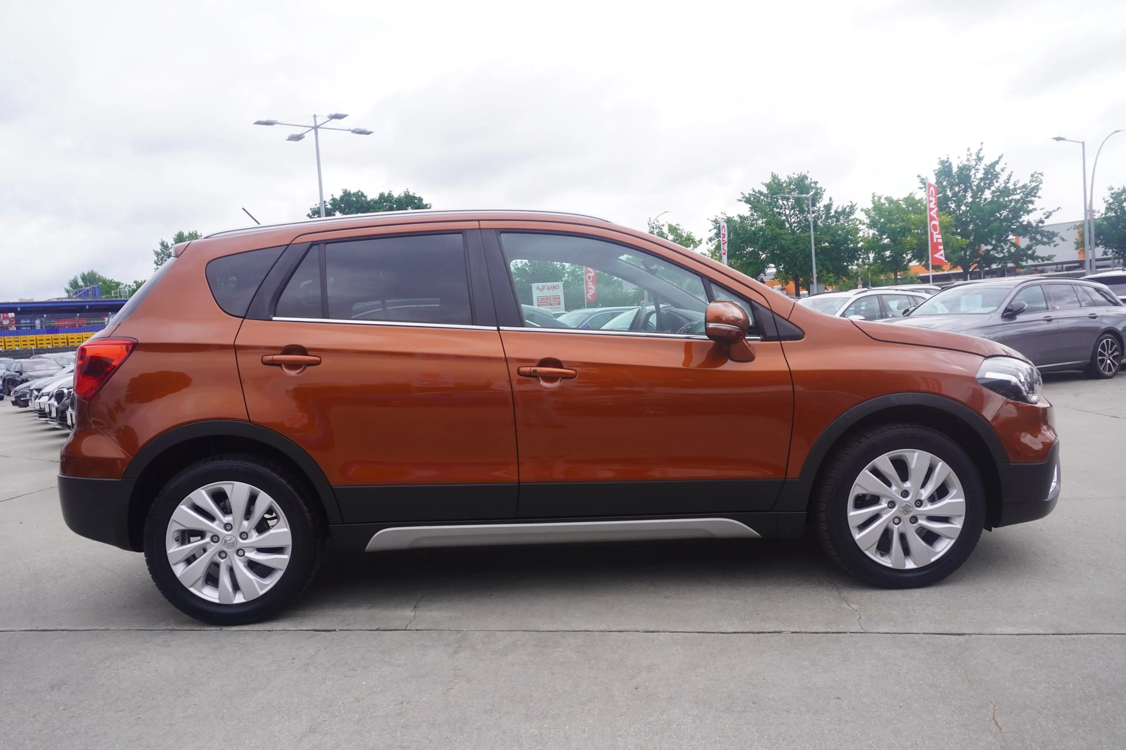 Suzuki SX4 S-Cross 1.0 Club Xenon Navi Sitzheizung — photo 5