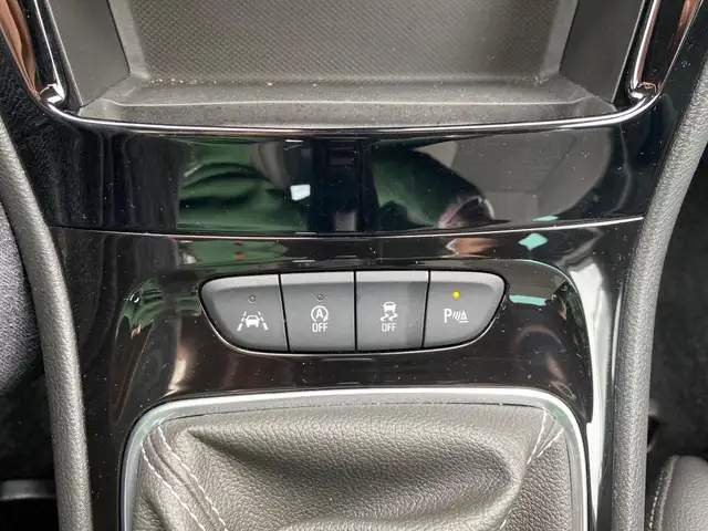 Opel Astra view 15