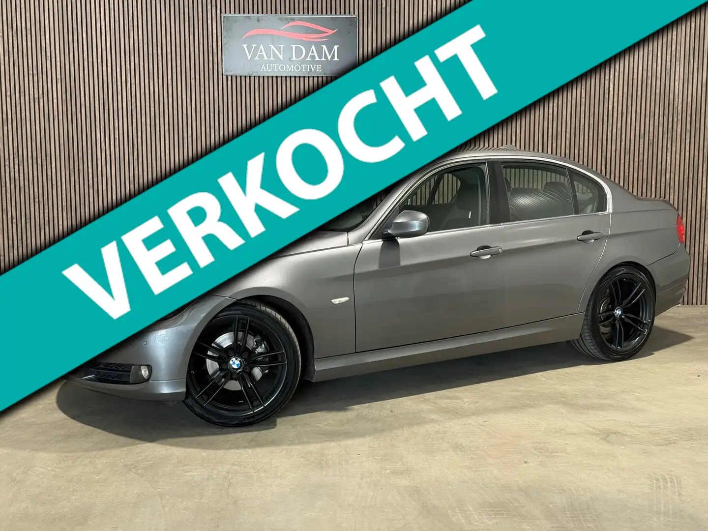 BMW 325 3-serie 325i 2009 AUTOMAAT / XENON CRUISE LEDER NA Grigio - 1