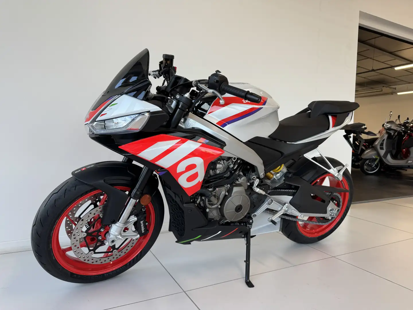 Aprilia Tuono Alb - 2