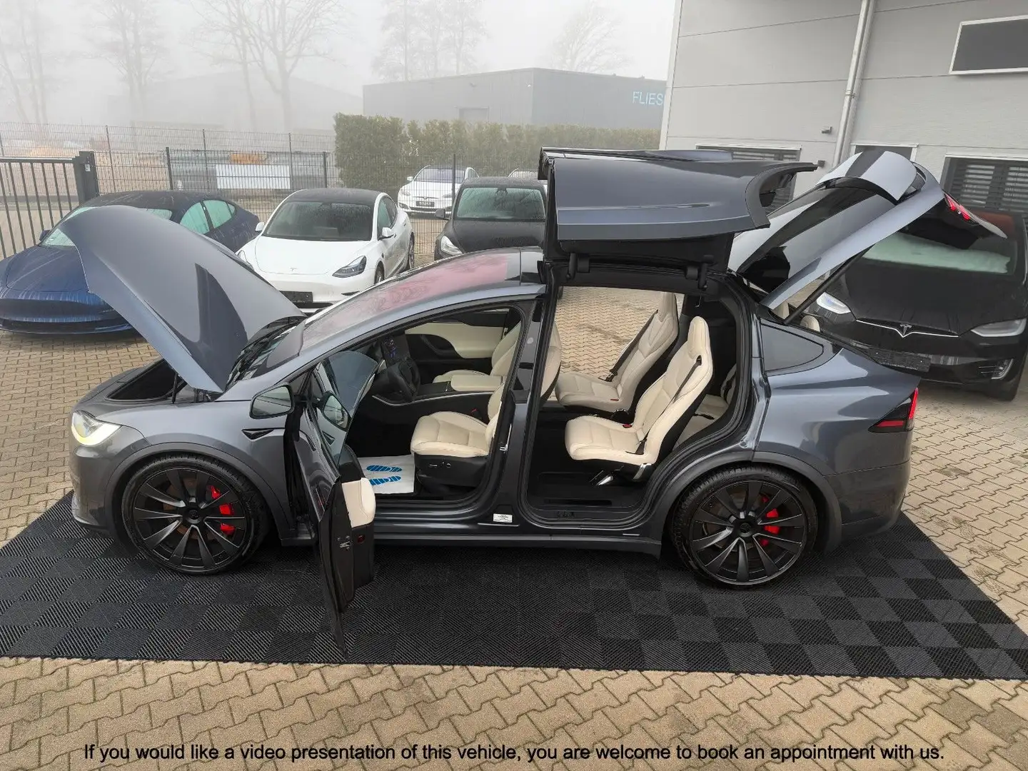Tesla Model X MODEL X PLAID | HARWARE 4 | YOKE | 6SEAT | 22 Grau - 2