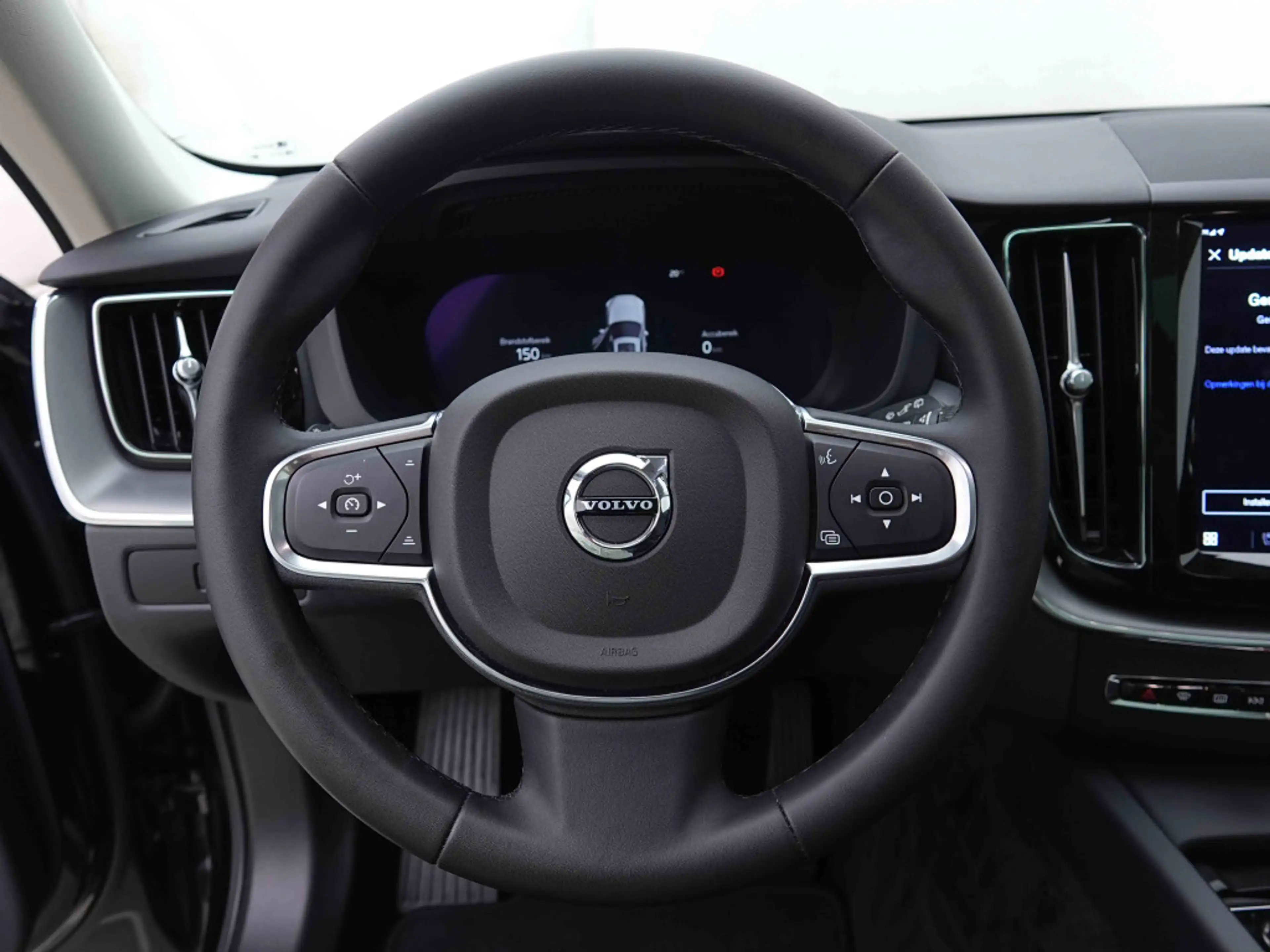 Volvo XC60 PHEV 349 AUT T6 AWD Core Bright | PANO | GPS | CAM | Heated Seats — photo 11
