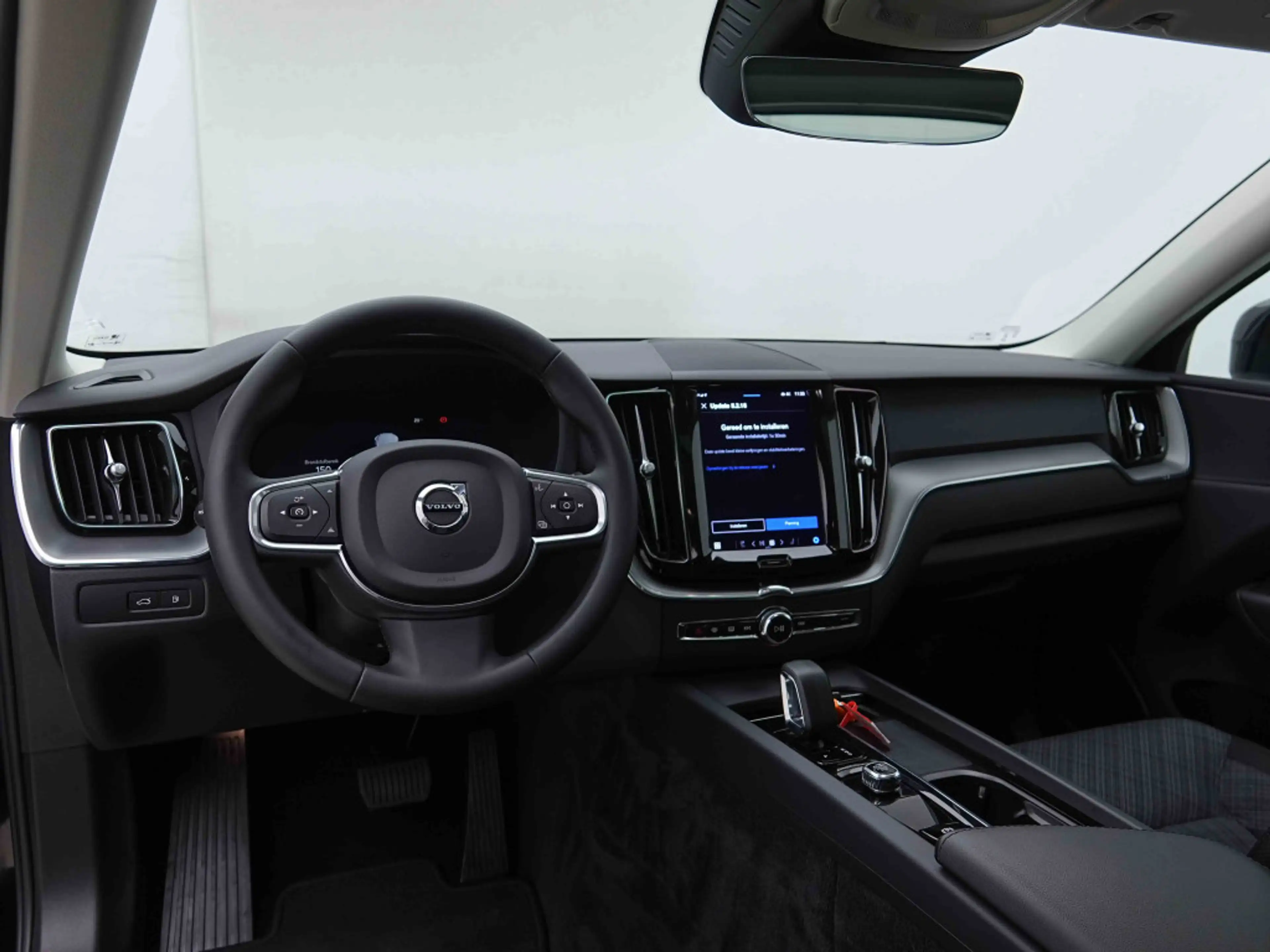 Volvo XC60 PHEV 349 AUT T6 AWD Core Bright | PANO | GPS | CAM | Heated Seats — photo 9