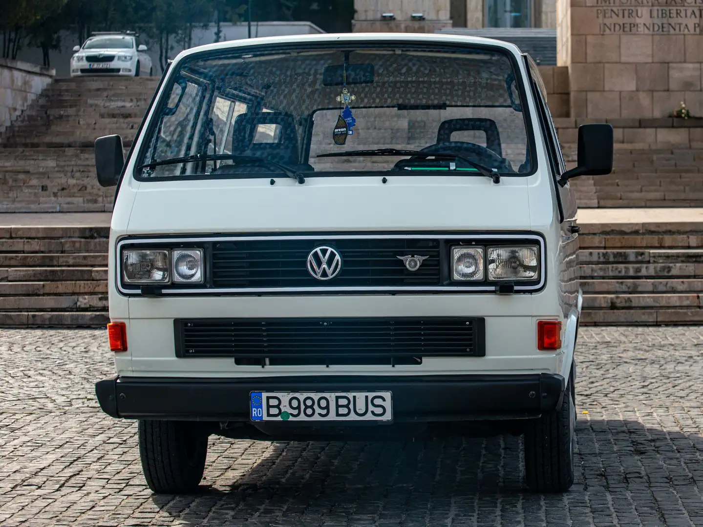 Volkswagen T3 Caravelle 1.6 Tbo D C (8pl) Weiß - 1
