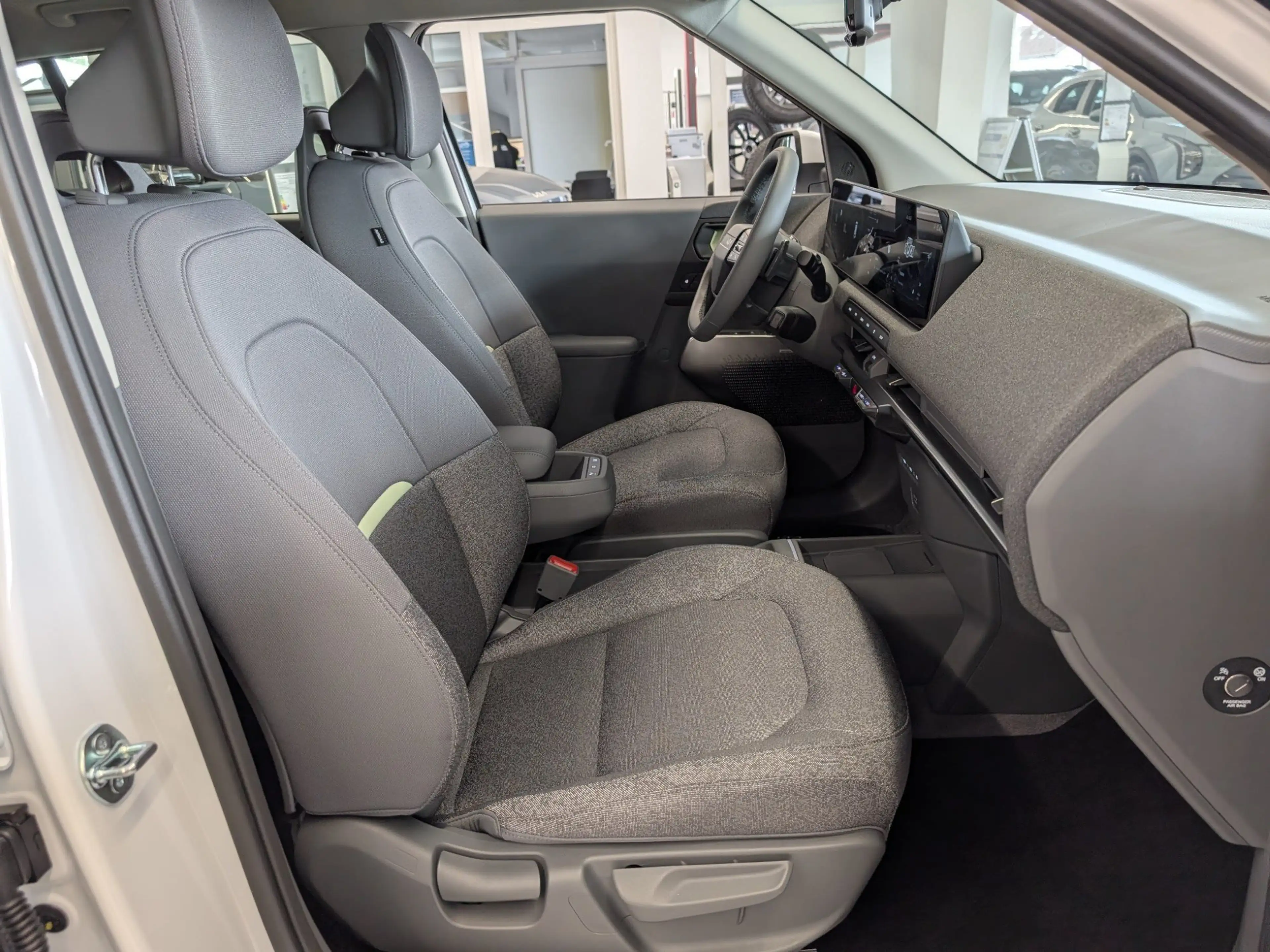 Kia EV2 42,2-kWh 5S Earth Winter-Connect — photo 11