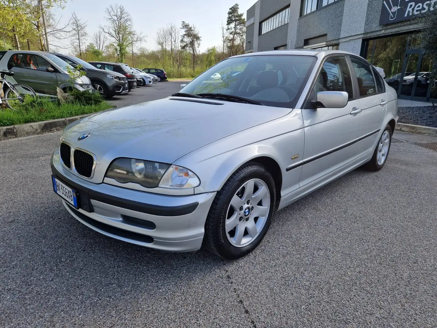 BMW 318 318i GPL VALIDO 2030 srebrna - 2