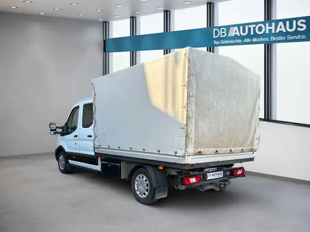 Ford Transit view 6