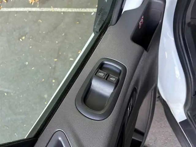 Ford Transit view 14