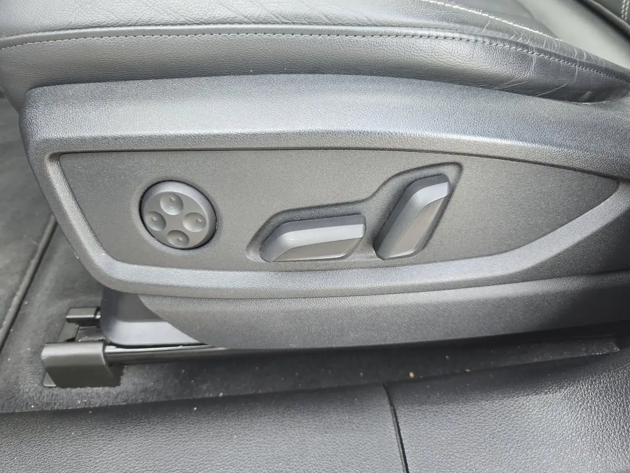 Audi Q5 снимка Audi Q5