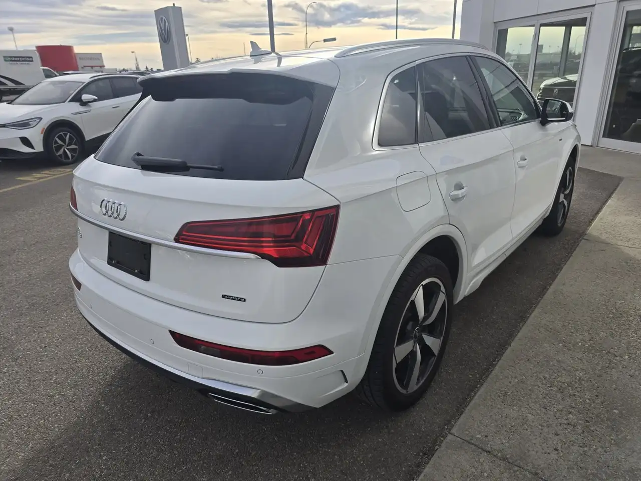 Audi Q5 снимка Audi Q5