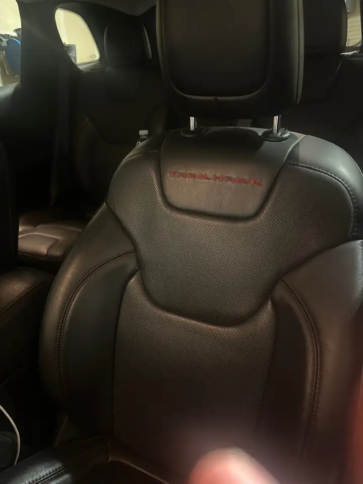 Jeep Cherokee снимка Jeep Cherokee