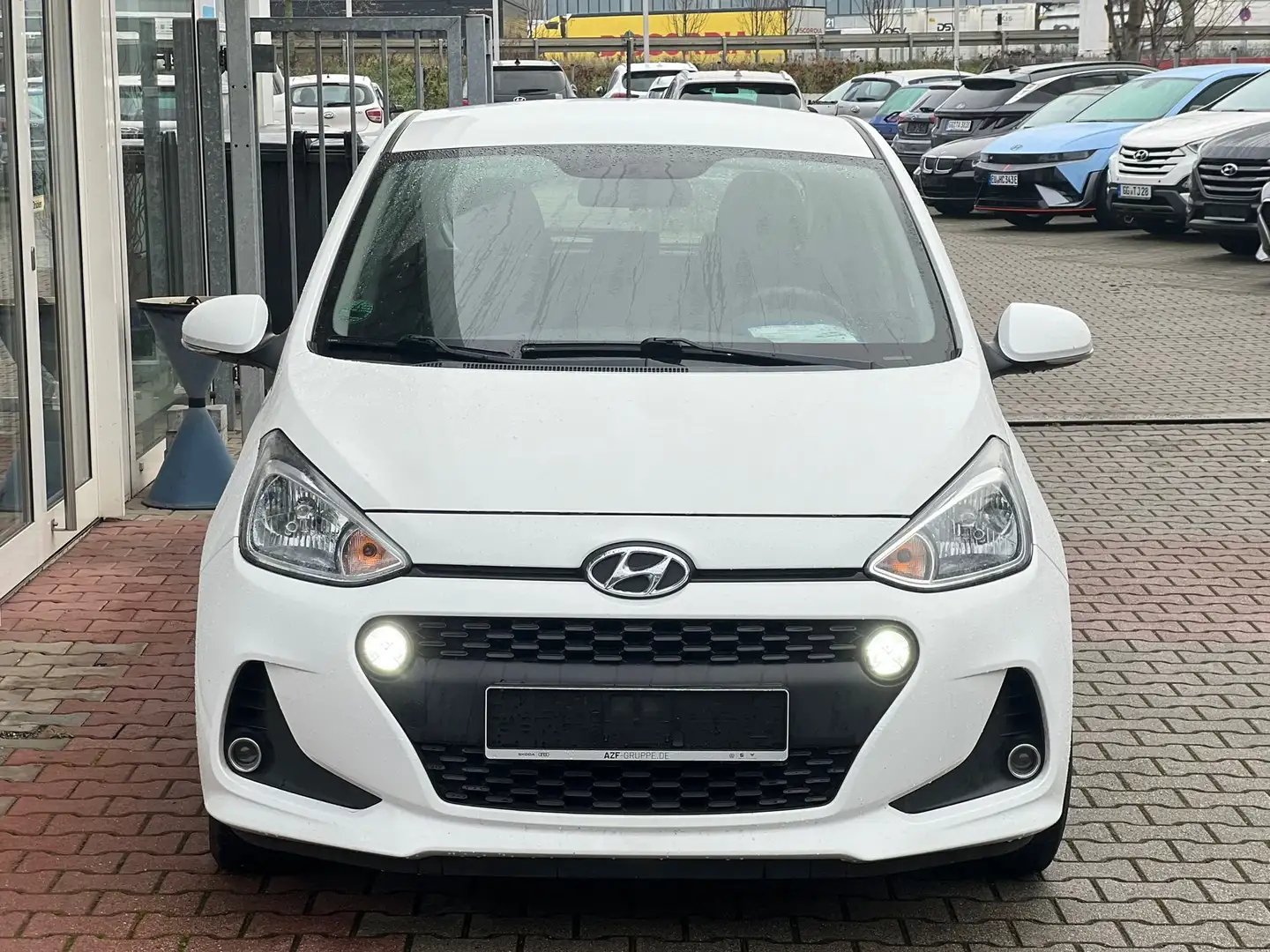 Hyundai i10 Style *2.Hand*Automatik*Navi*Sitzhzg Blanc - 2