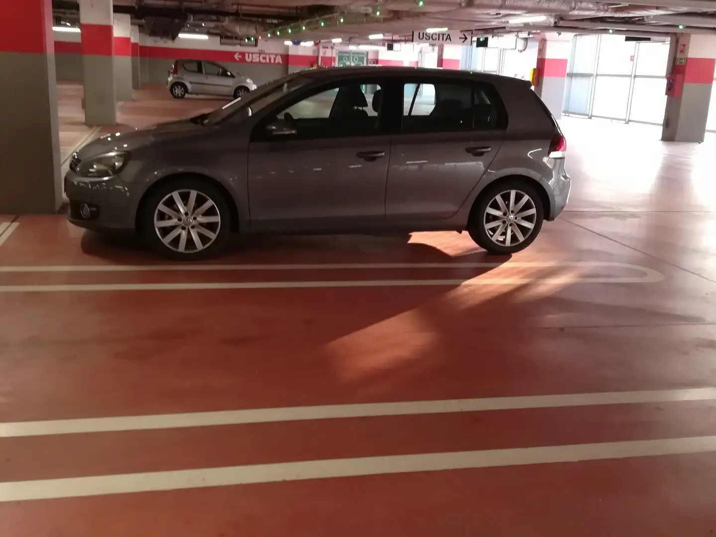 Volkswagen Golf 5p 1.4 tsi Highline Marrone - 1
