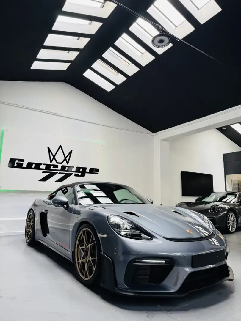 Porsche 718 Spyder RS PDK - 2