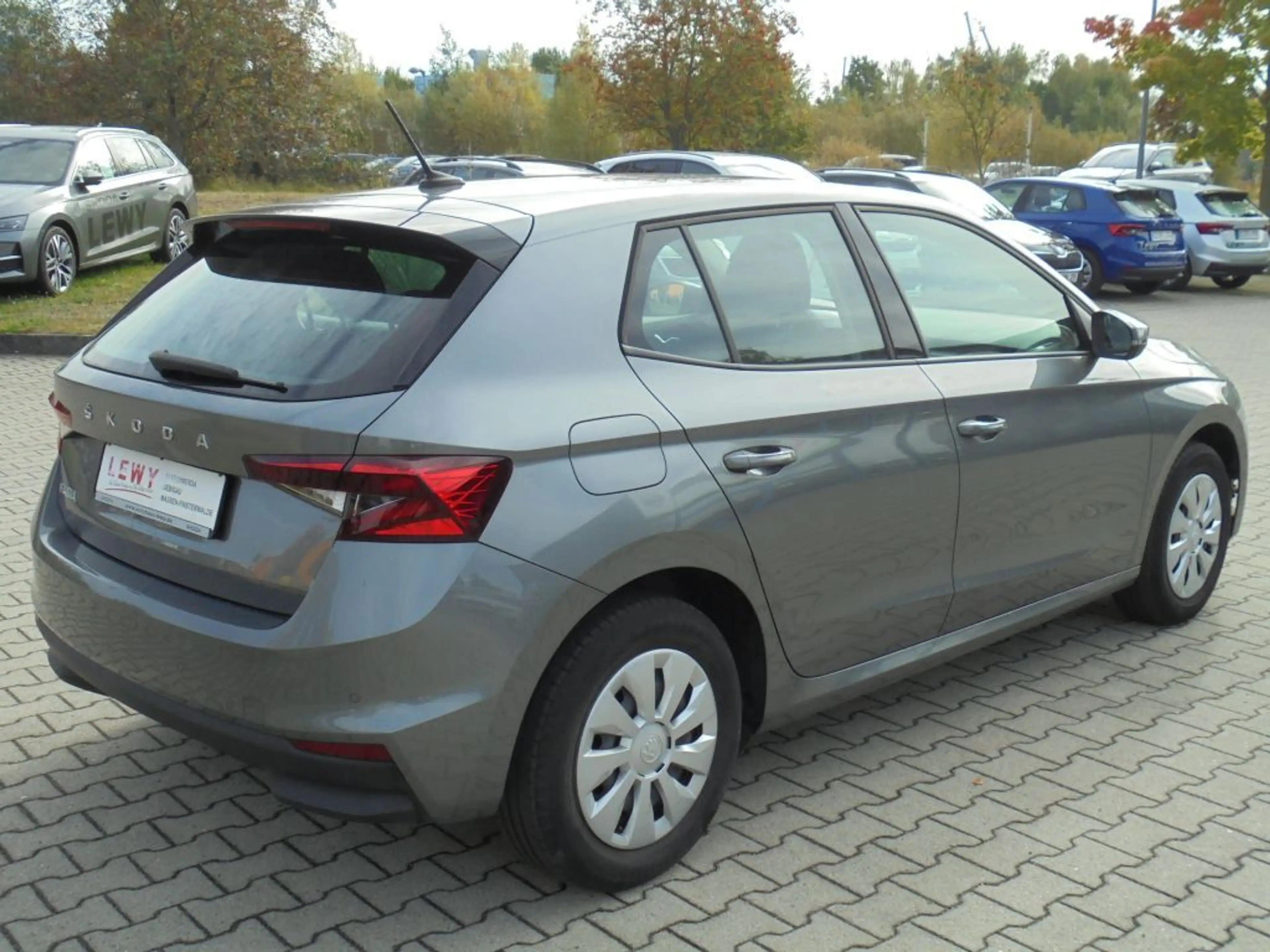 Skoda Fabia 1.0 MPI Ambition+PDC+Sitzheizung+Smartlink — photo 3