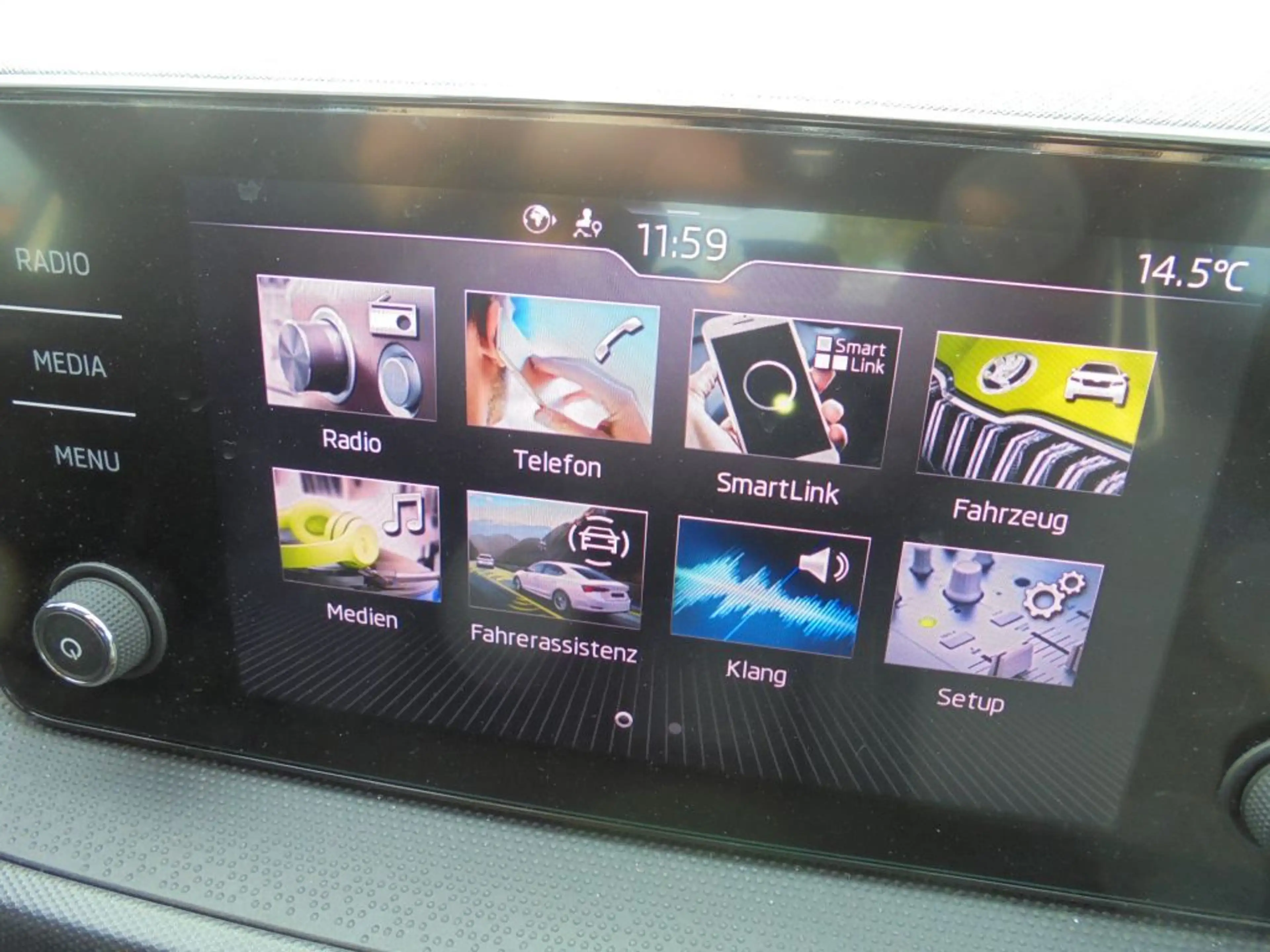 Skoda Fabia 1.0 MPI Ambition+PDC+Sitzheizung+Smartlink — photo 11