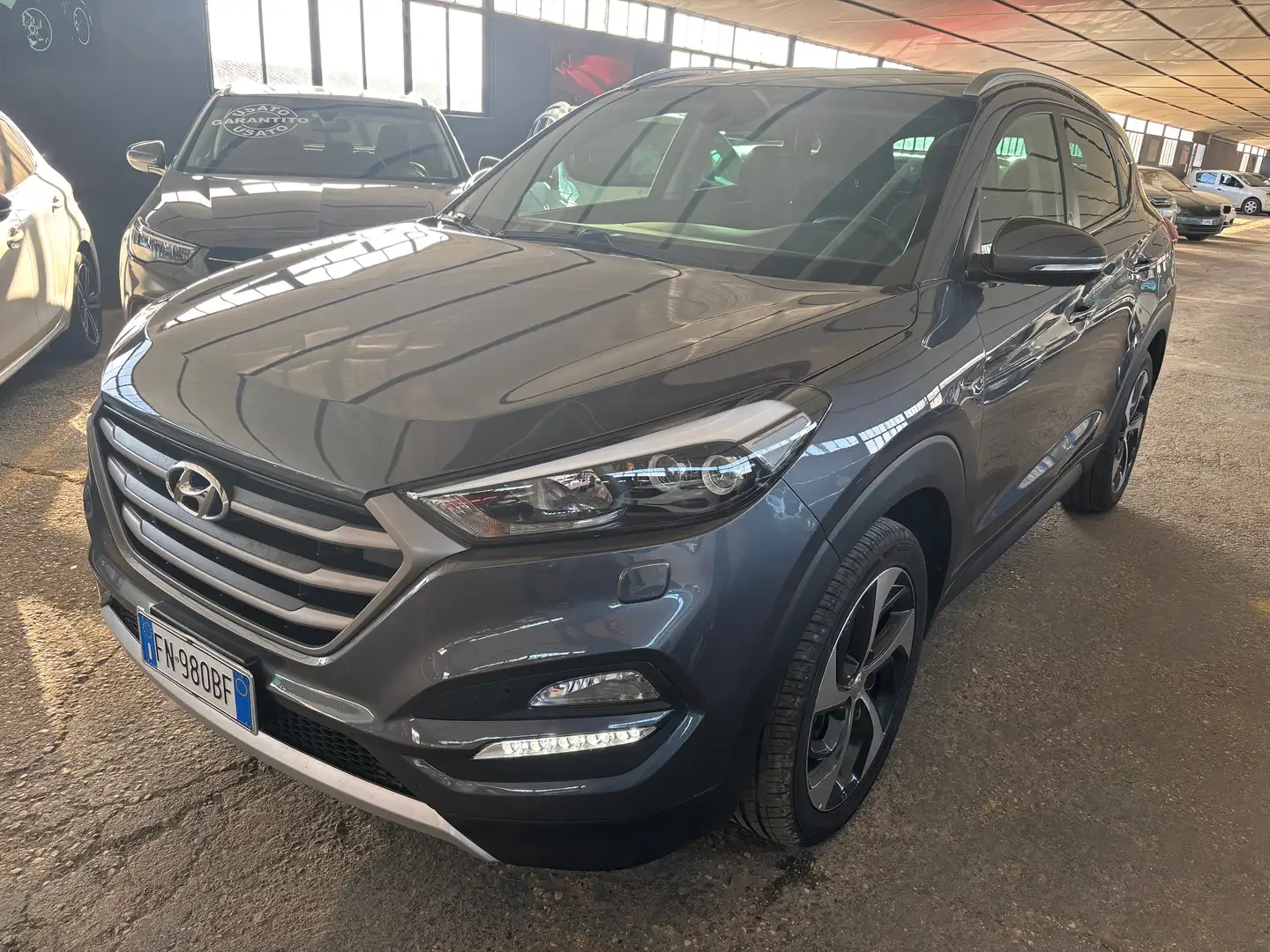 Hyundai TUCSON Tucson II 2015 1.7 crdi Sound 2wd 141cv dct Grigio - 1