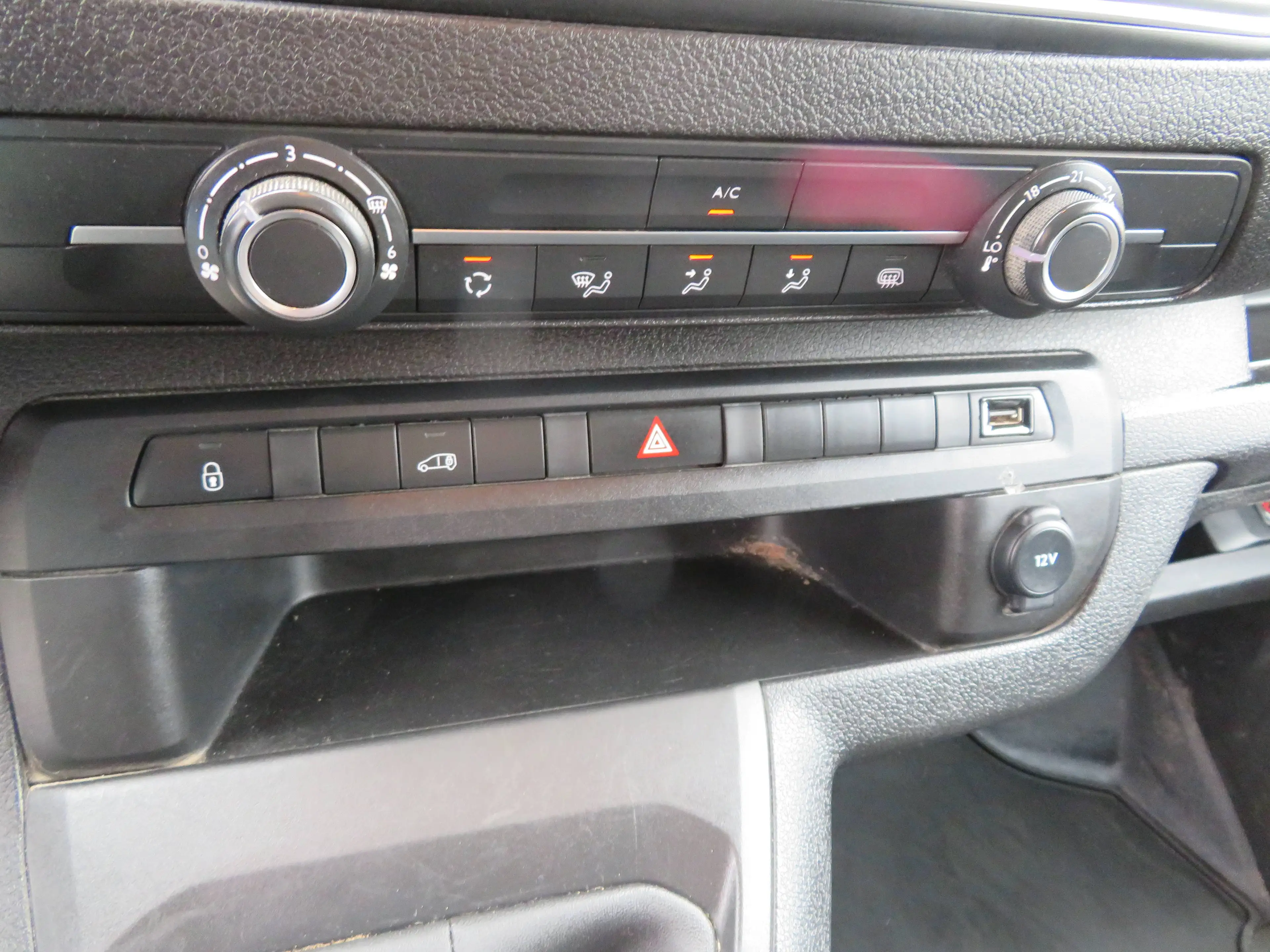 Peugeot Expert 2.0 - Dakdrager - L3 — photo 12