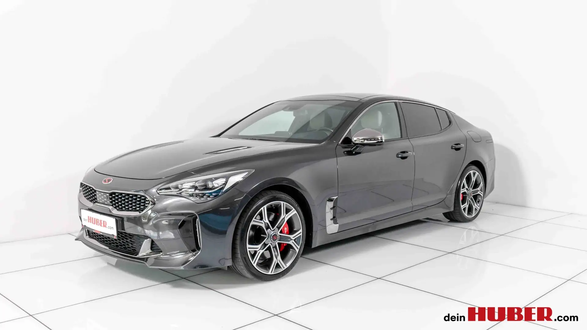 Kia Stinger Stinger 3,3 TGDI 4WD Чорний - 1