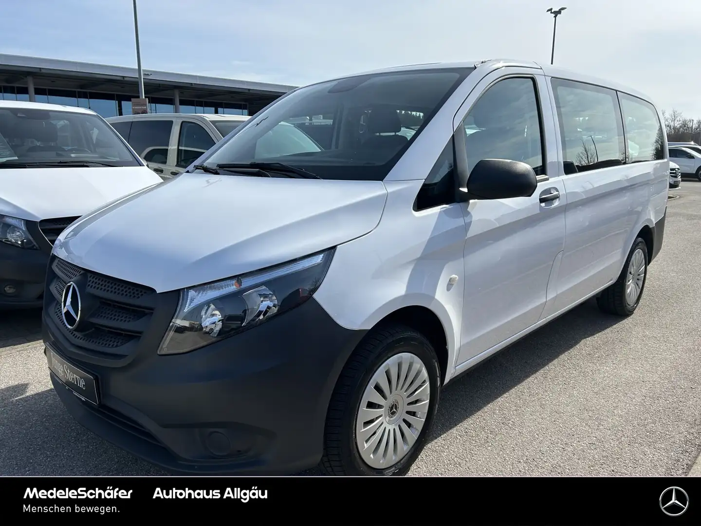 Mercedes-Benz Vito Vito 114 CDI 4x4 Tourer PRO L 8 SITZE KLIMA RFK 4m Weiß - 2