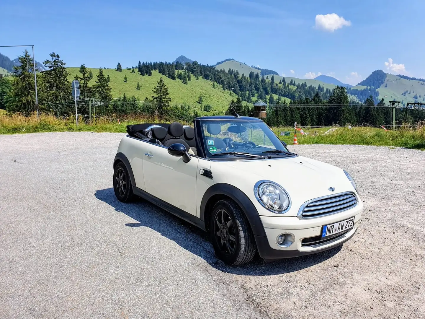 MINI Cooper Cabrio Cooper Weiß - 2