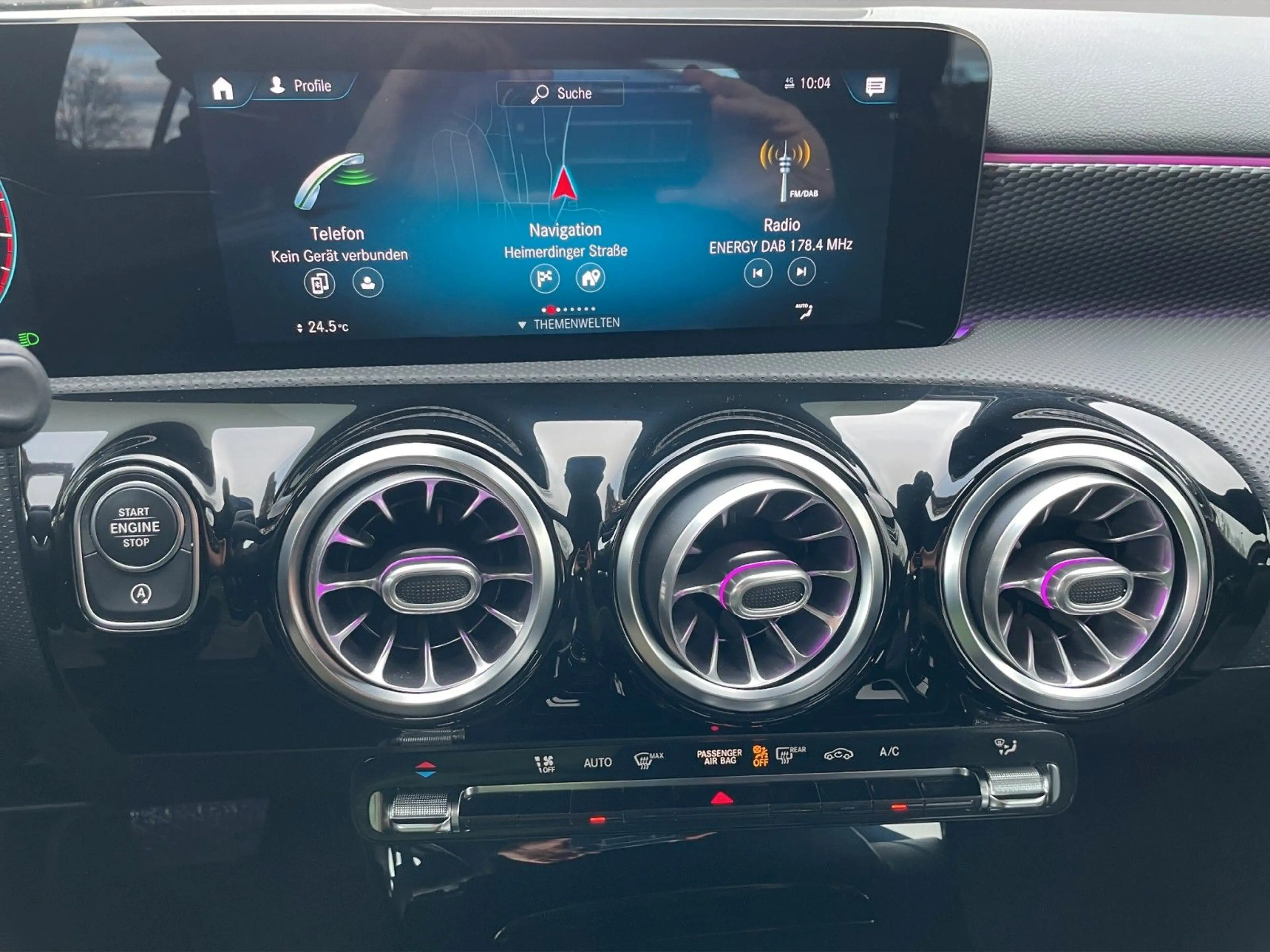Mercedes-Benz A 220 Progressive 4 Matic SHZ NAV TEMP LED AMBIE — photo 14