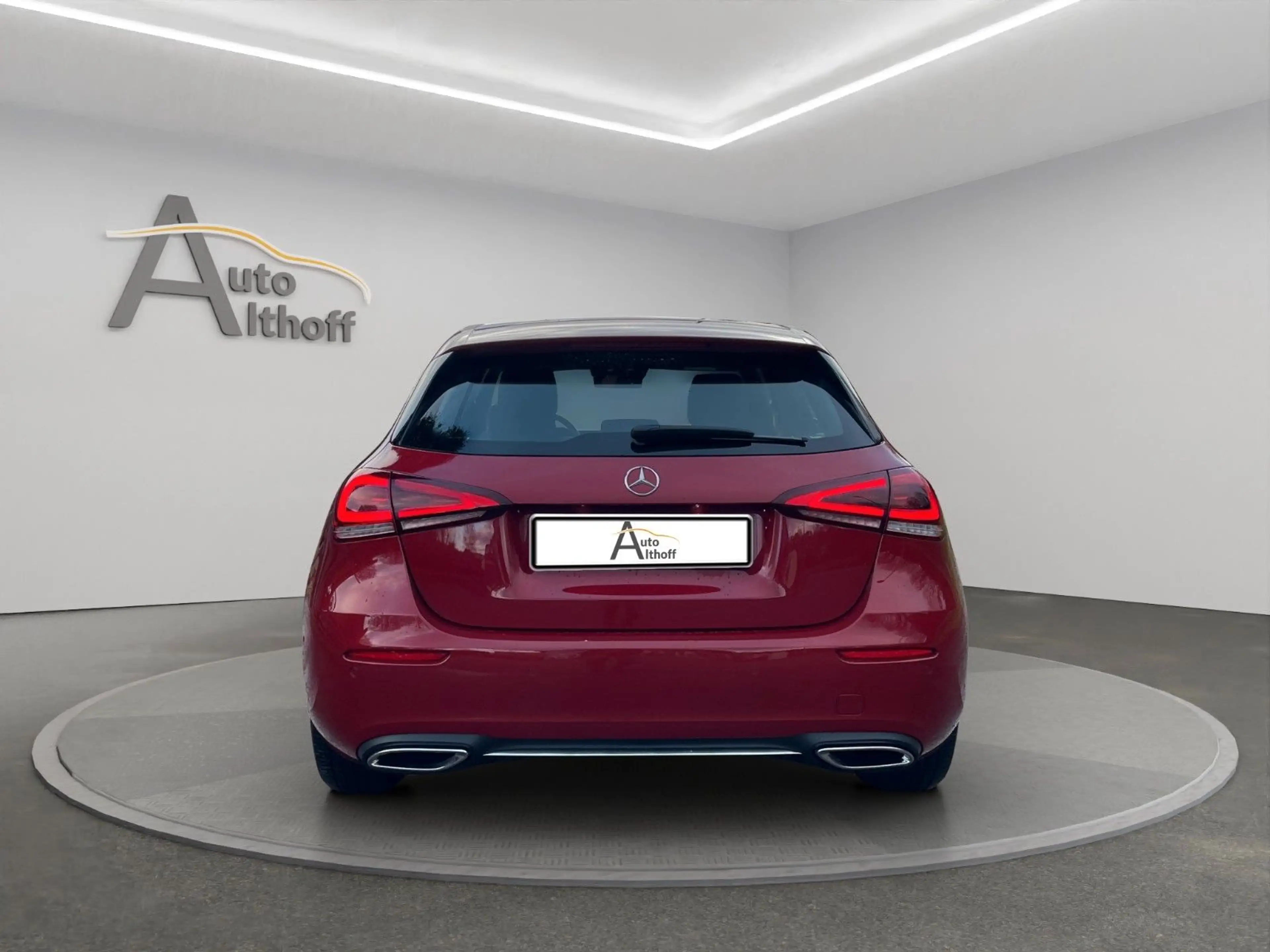 Mercedes-Benz A 220 Progressive 4 Matic SHZ NAV TEMP LED AMBIE — photo 5