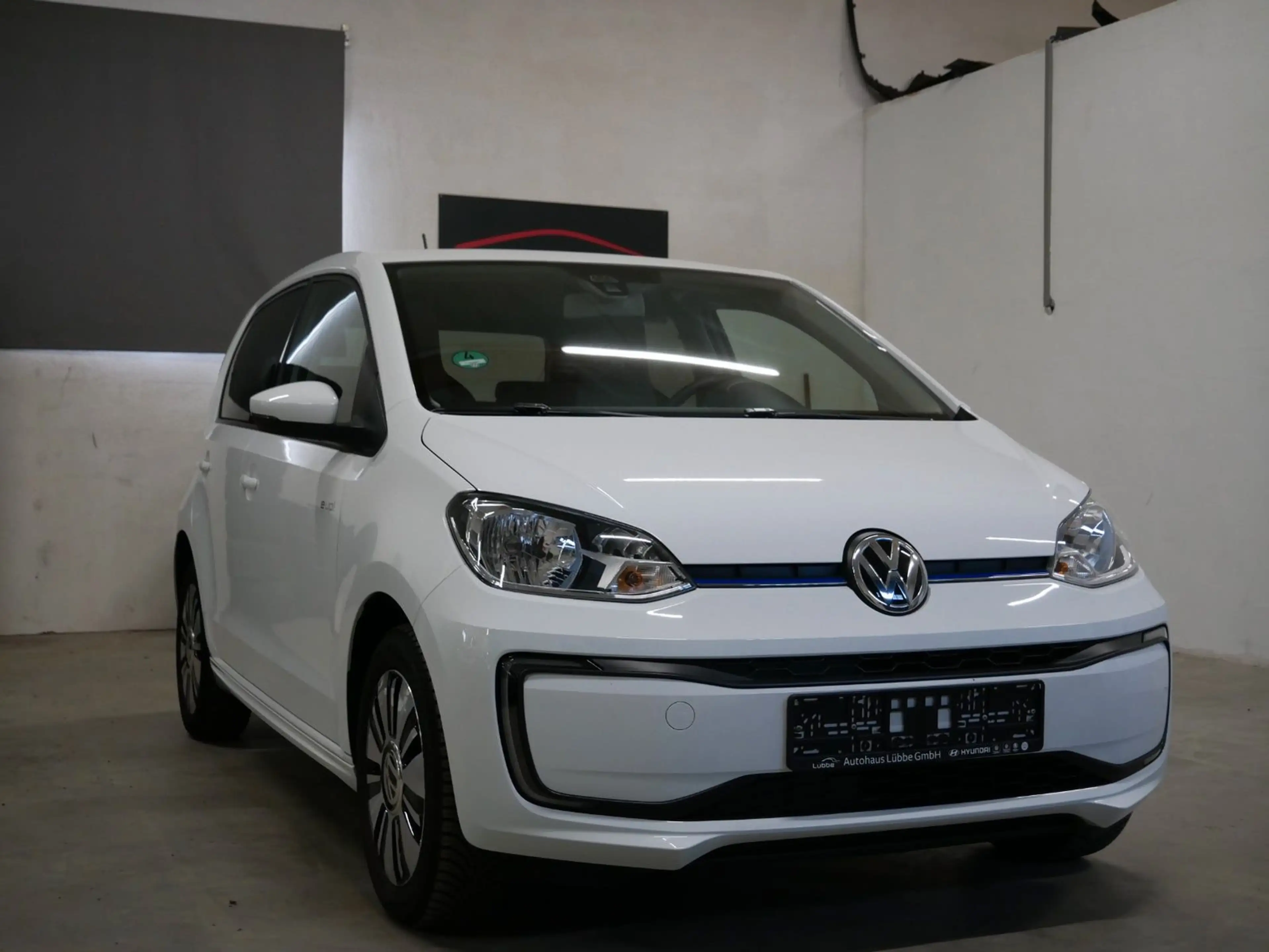 Volkswagen up! KAMERA SITZHEIZUNG BLUETOOTH PDC AUTOMATIK — photo 5