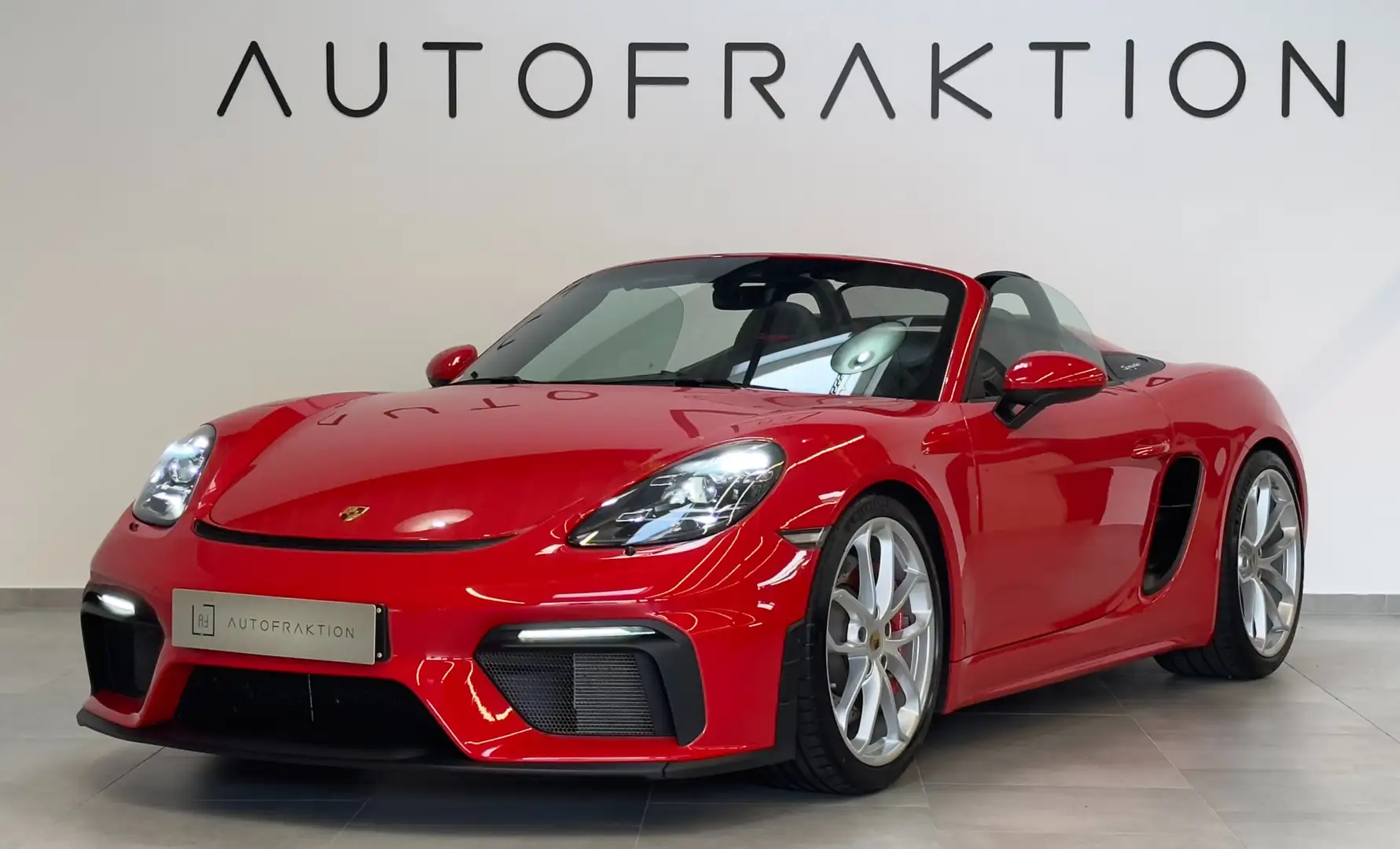 Porsche Boxster Spyder Rouge - 1