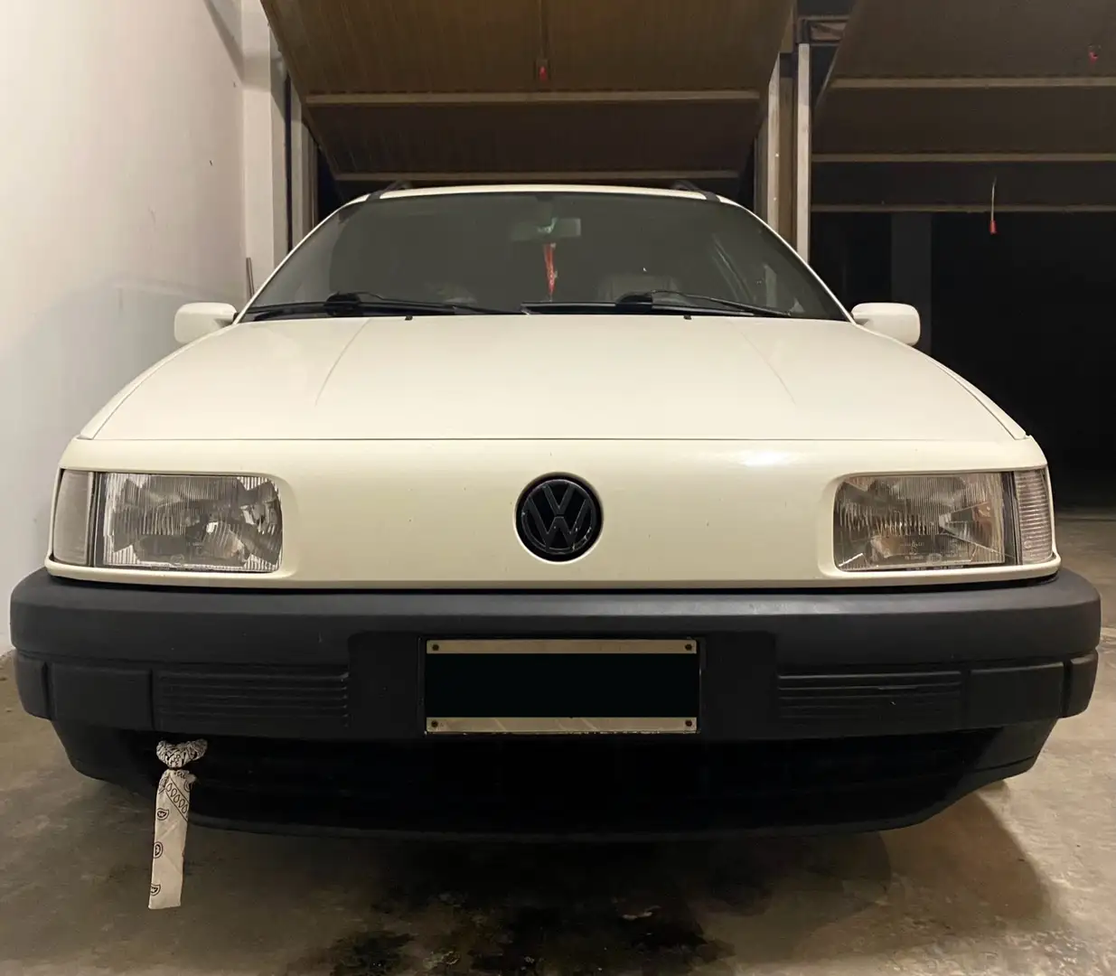 Volkswagen Passat Variant 1.8 Arriva - 1