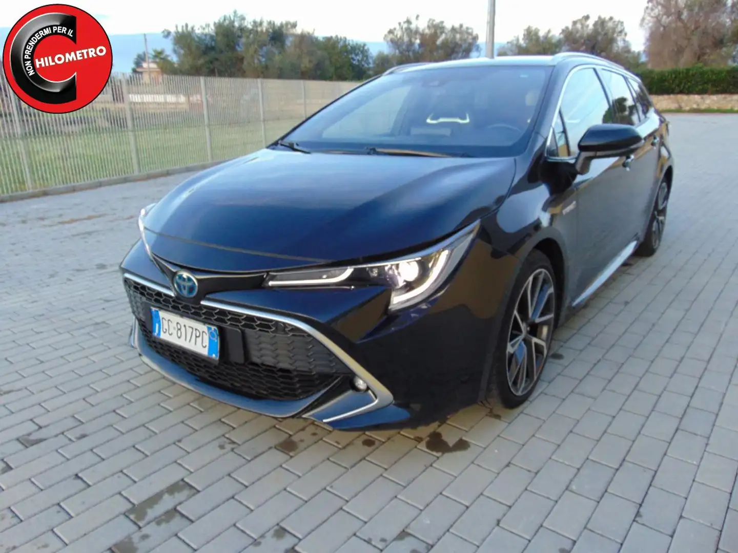 Toyota Corolla Touring Sports 2.0 Hybrid Lounge Nero - 1